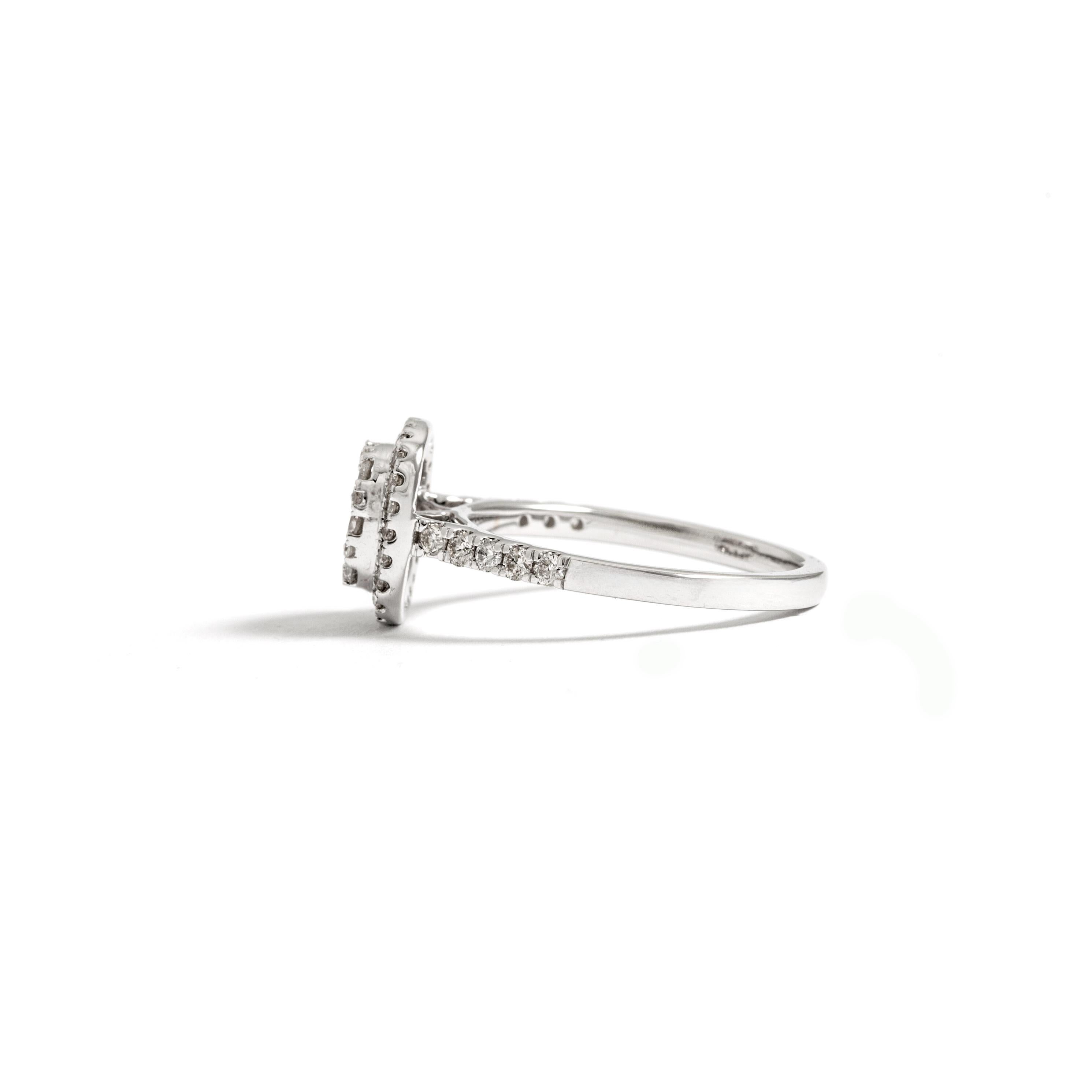 Men's Diamond White Gold 18K Ring For Sale