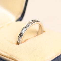 Fede nuziale con diamante da 1 carati. Fascia Eternity con diamante taglio Baguette I SI1 18K White