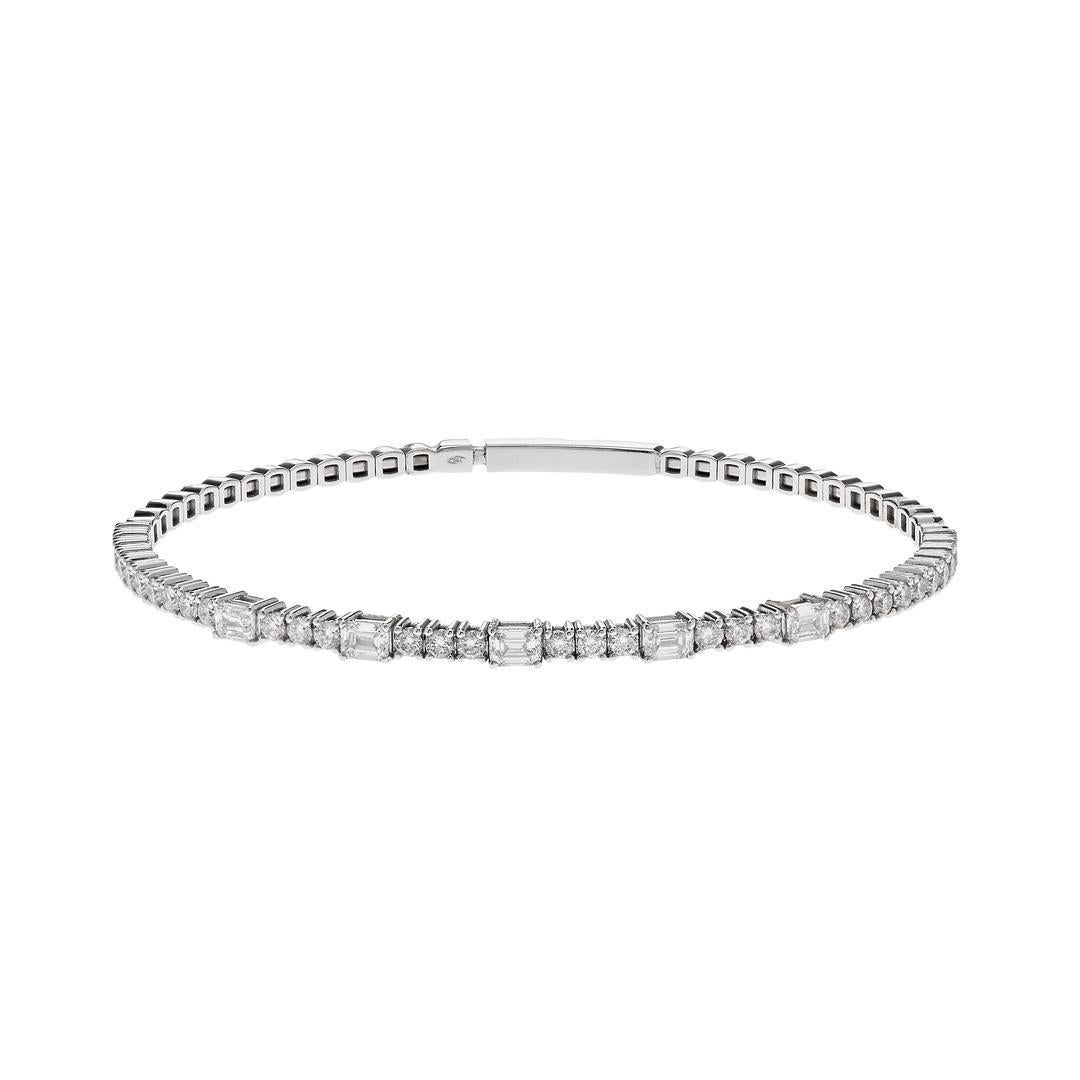 Round Cut Diamond White Gold Bangle For Sale