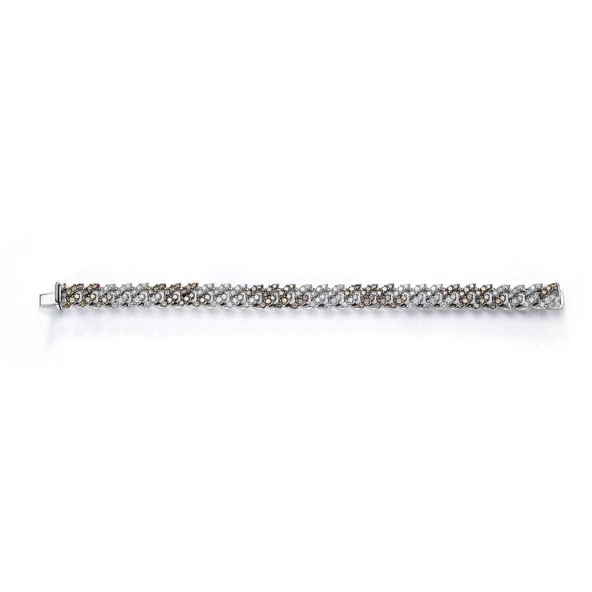 Taille ronde Bracelet jonc en or blanc et diamants en vente