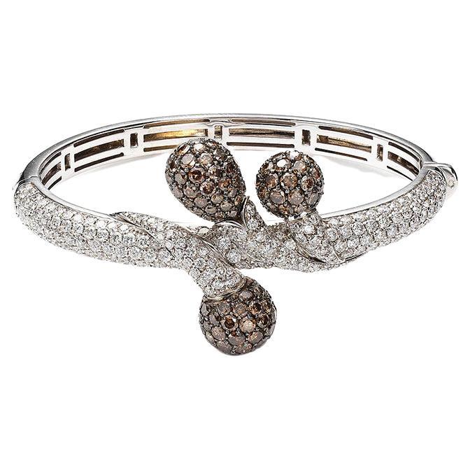 Bracelet jonc en or blanc et diamants en vente