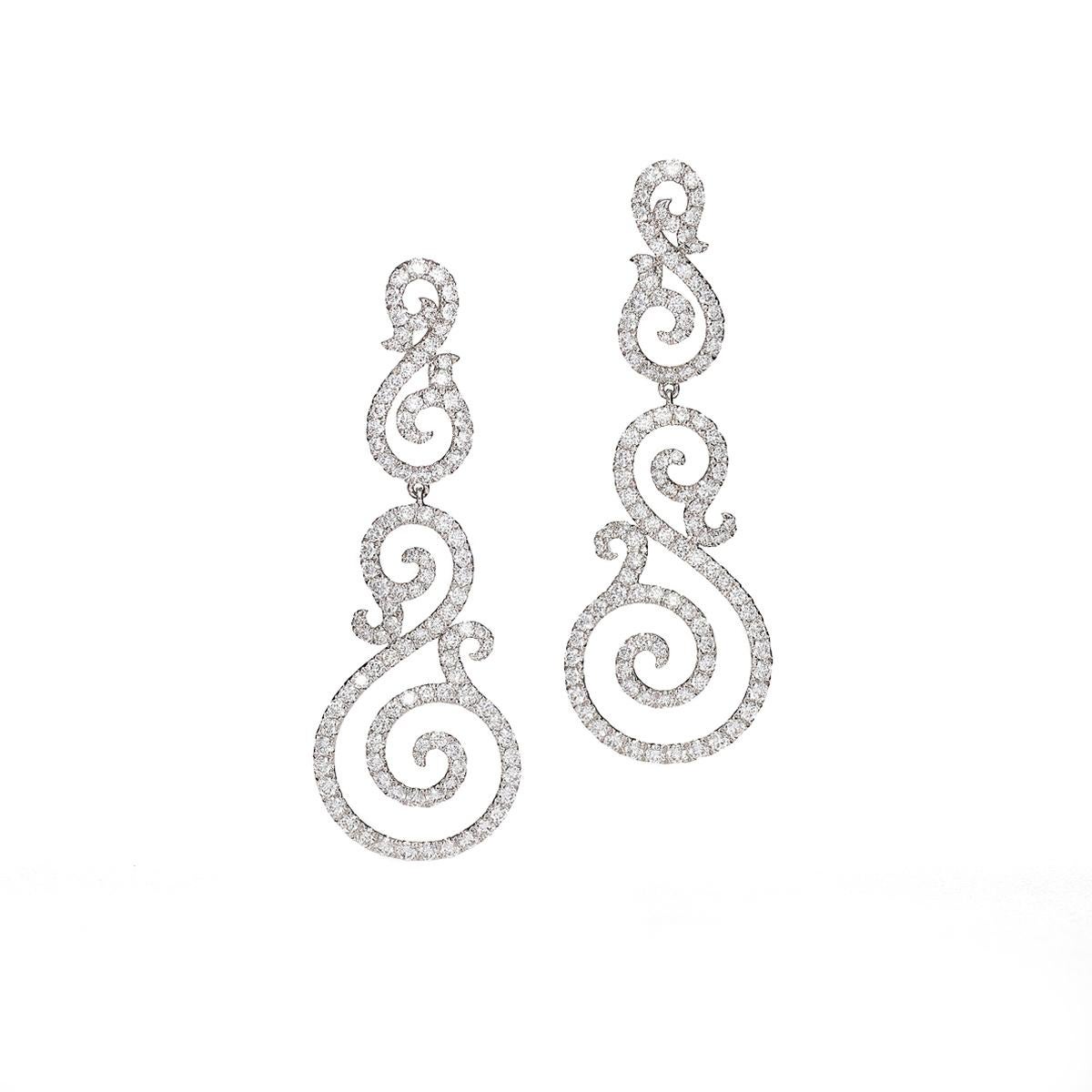 Earrings in 18kt white gold set with 222 diamonds 3.76 cts