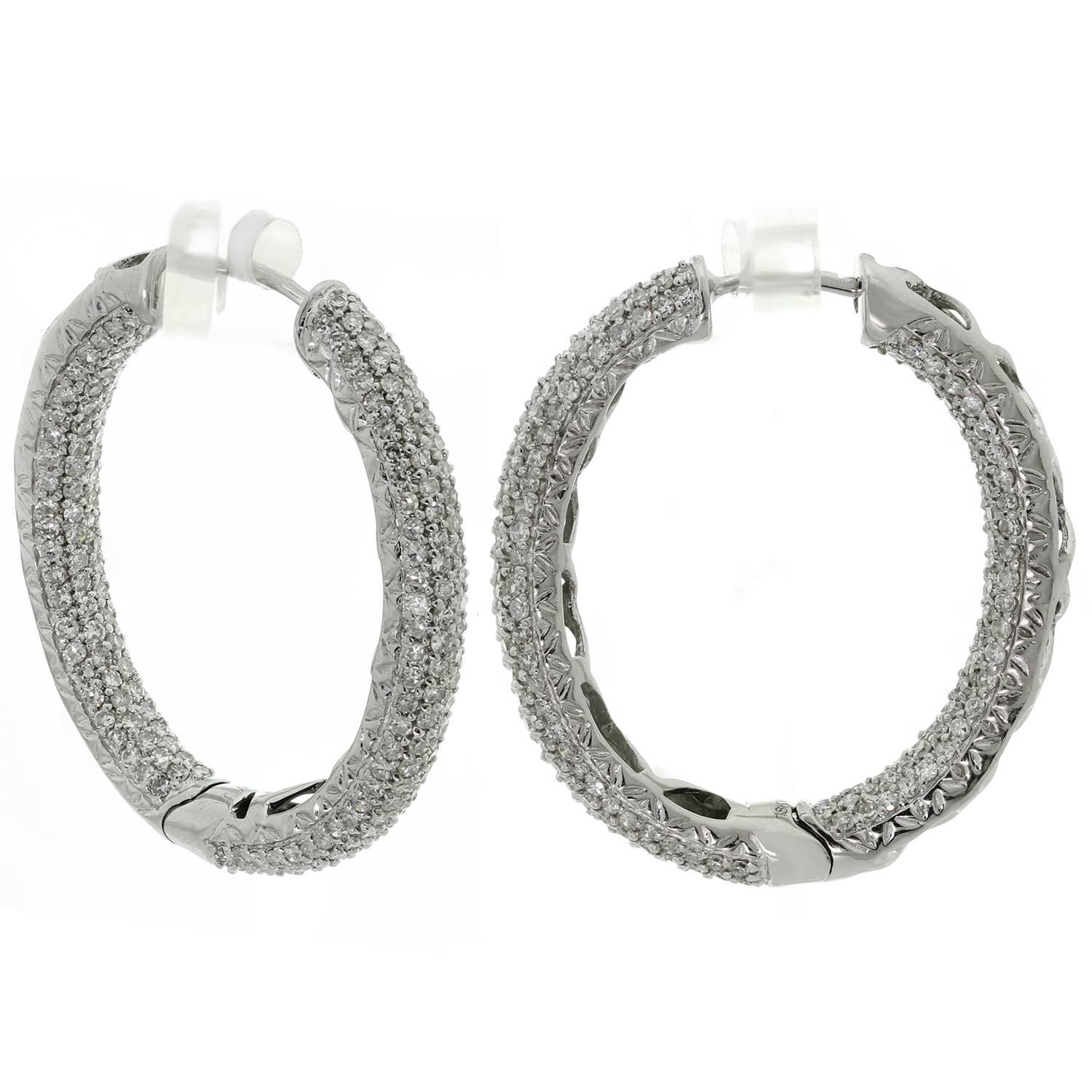 Diamond White Gold Hoop Earrings In Excellent Condition In New York, NY