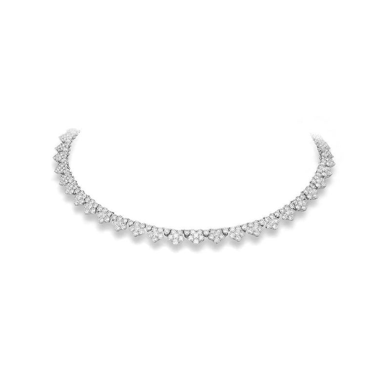 Round Cut Diamond White Gold Necklace For Sale