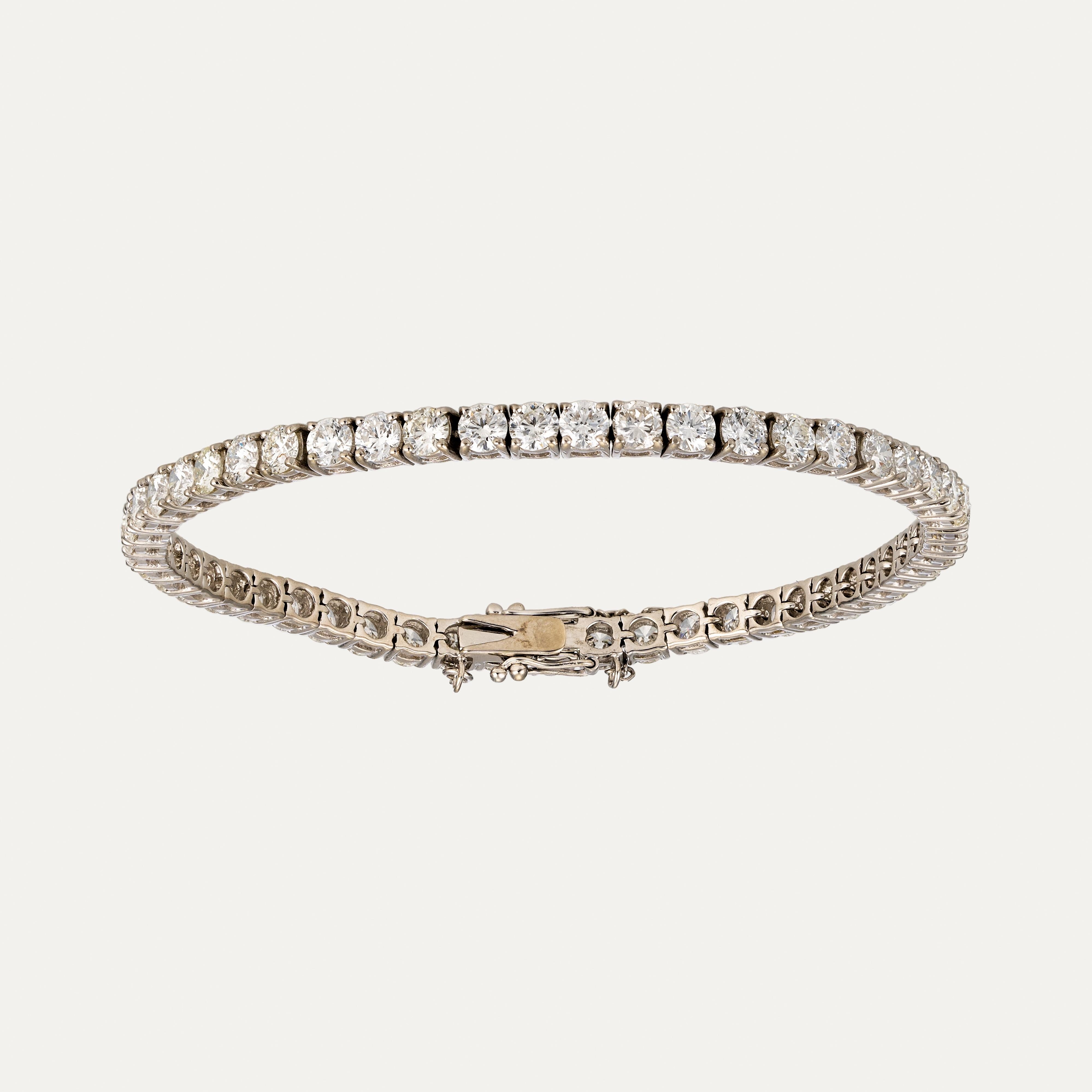 Pulsera de tenis de oro blanco con diamantes Contemporáneo en venta