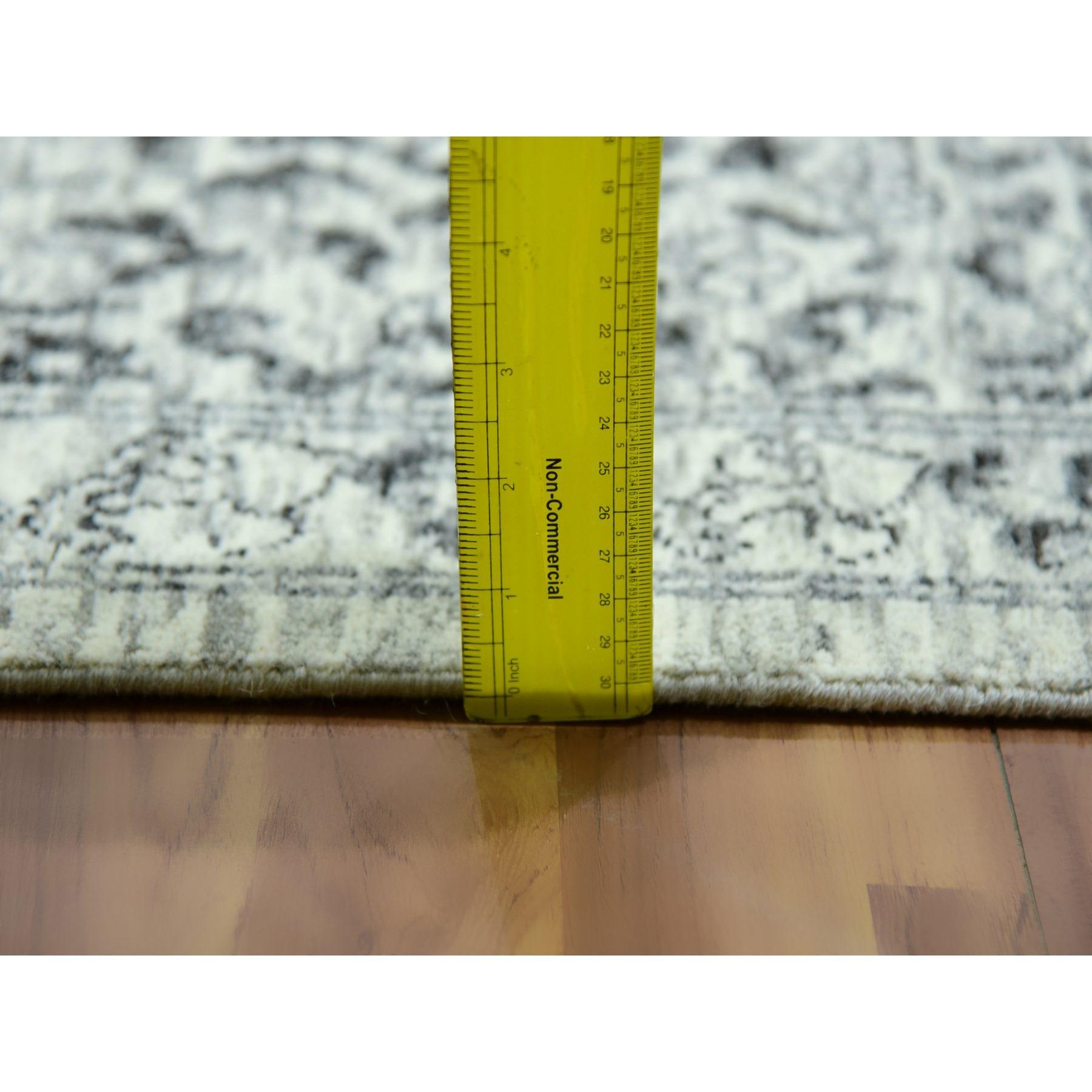 Diamond White Mamluk Dynasty Hand Knotted Undyed Wool Oriental Rug 9'0