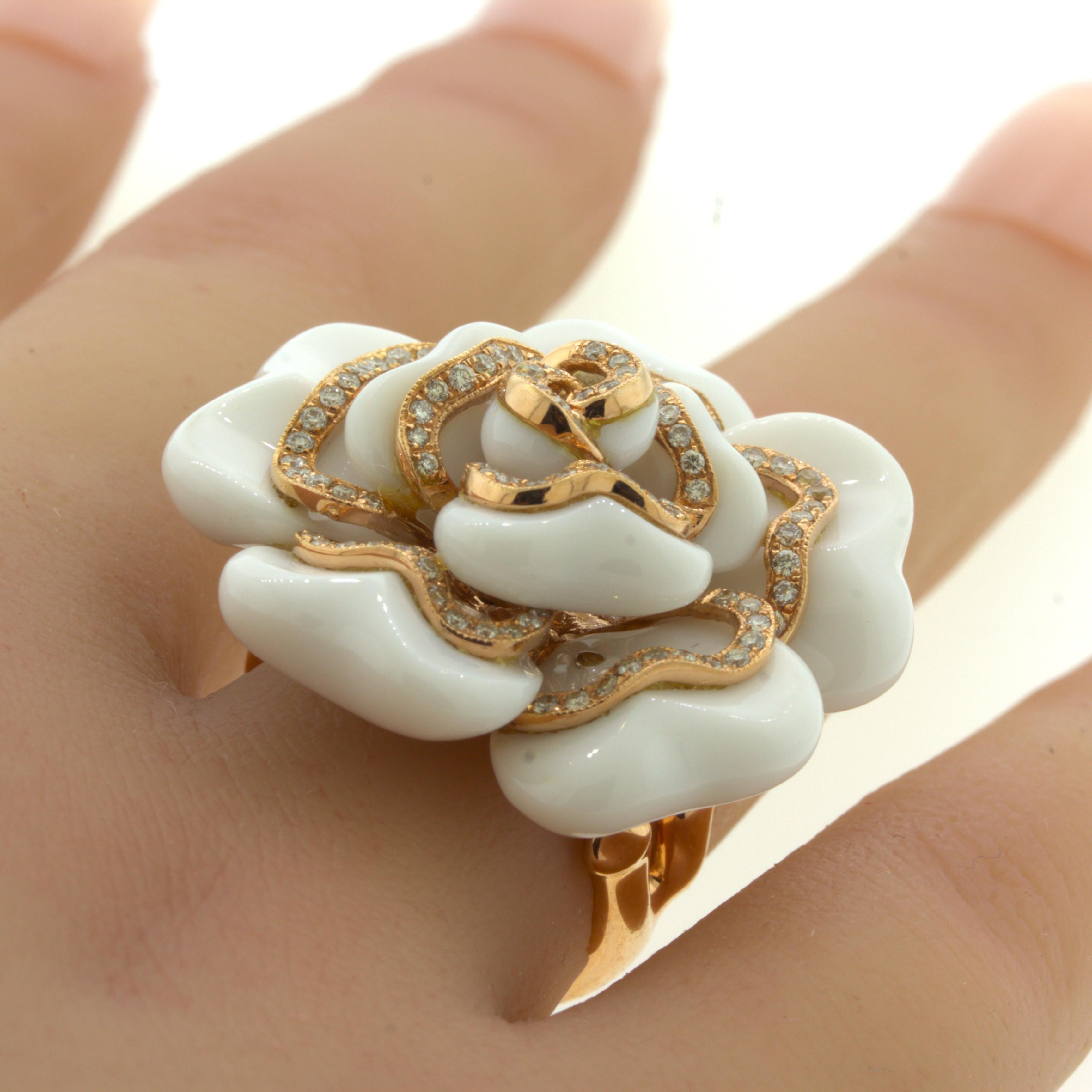 Diamond White-Onyx 18k Rose Gold Camellia Flower Cocktail Ring For Sale 1