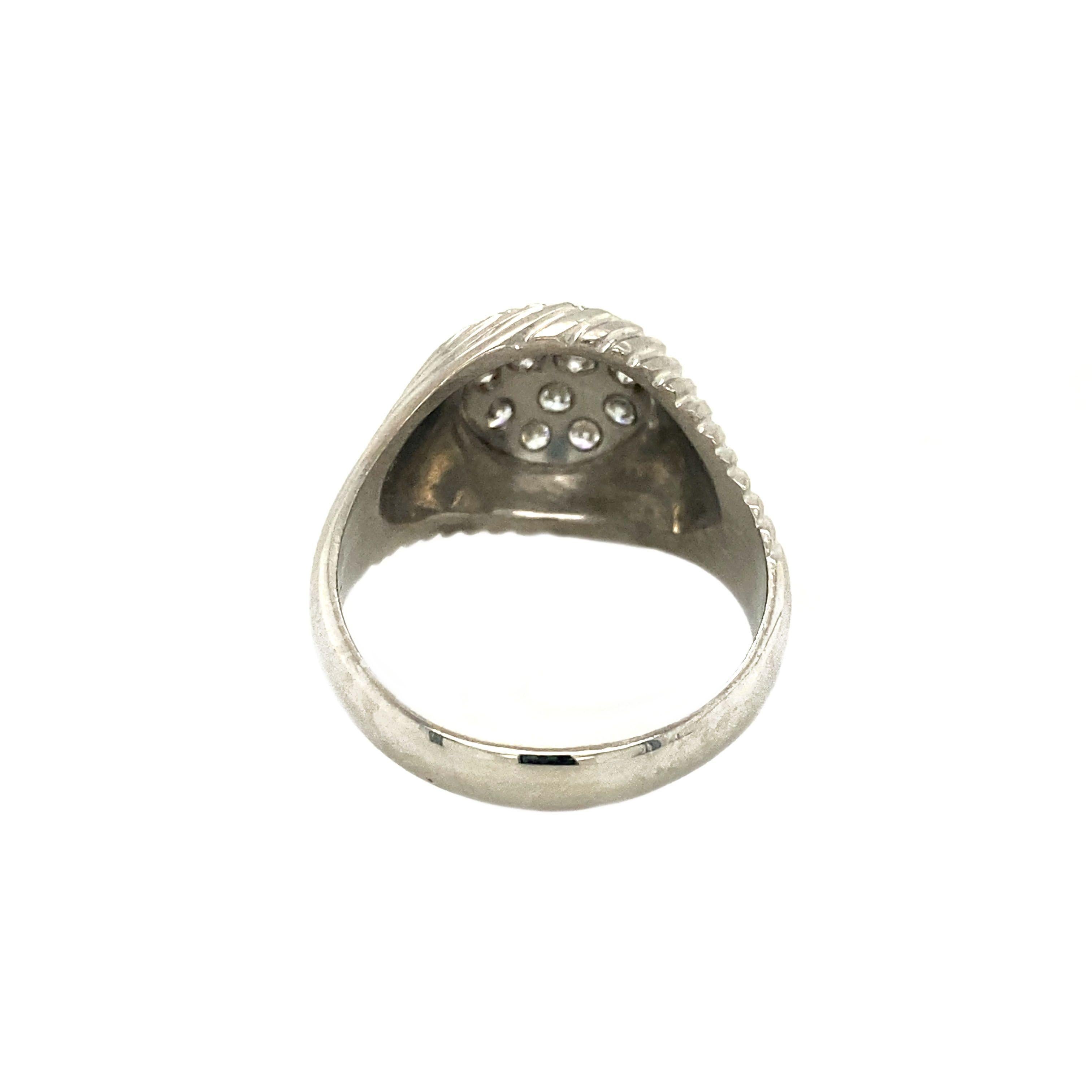 Diamond Whitegold Mens Ring In Good Condition For Sale In AMSTERDAM, NL