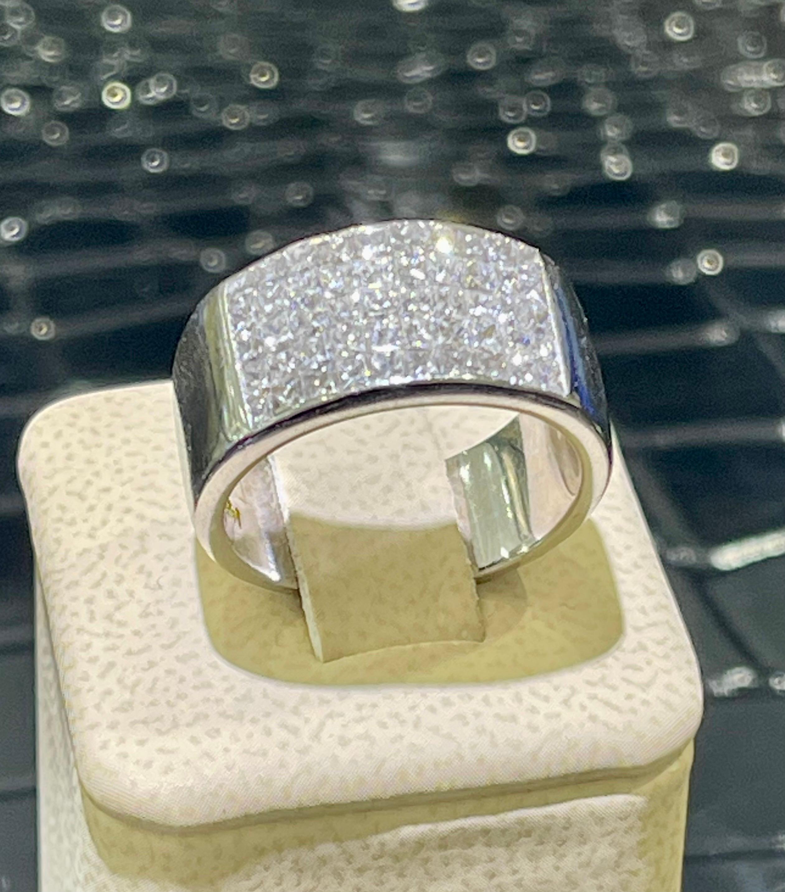 Diamond wide band pave ring In 14k White Gold ,

Approximately 2.5 carats in G-H color VS clarity princess cut pave diamonds,

Shank width on a diamond part is 3/8” (1cm) ,

9.6 grams