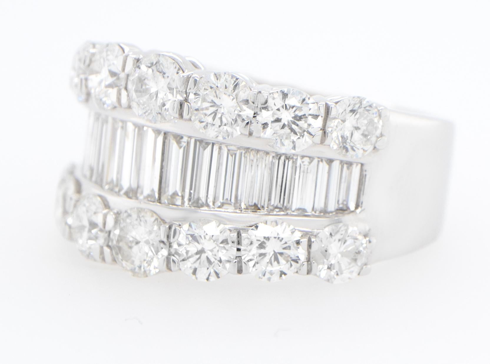 Women's or Men's Diamond Wide Band Ring Baguette and Round 3.37 Carats 18K White Gold For Sale