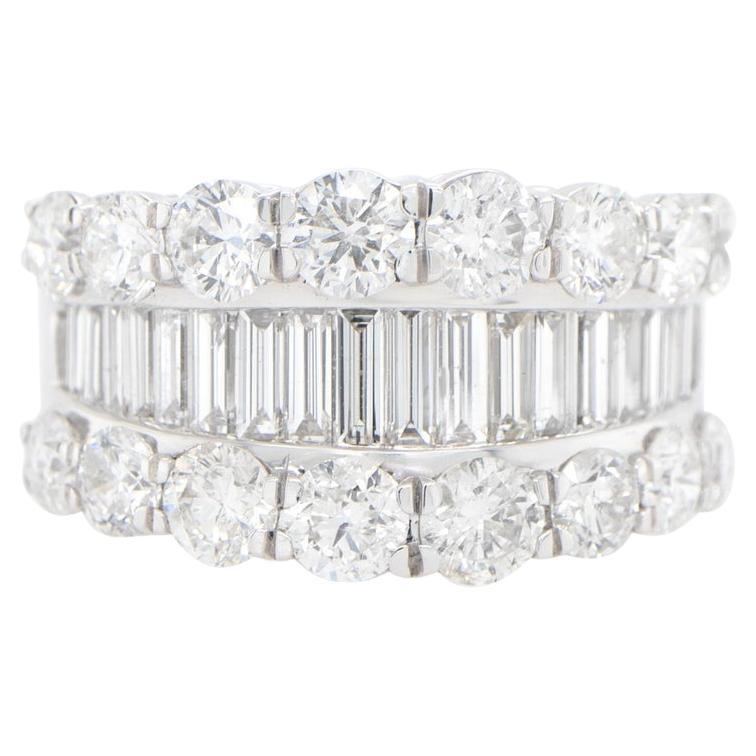 Diamond Wide Band Ring Baguette and Round 3.37 Carats 18K White Gold For Sale
