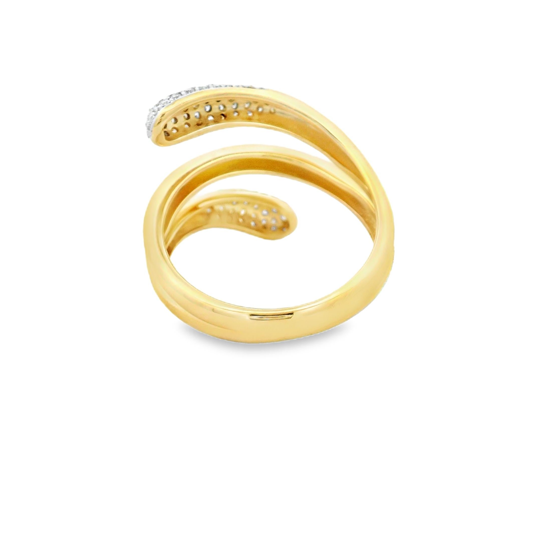 Bague à large bande diamantée en or jaune 14K avec 0.50 carats Taille 7 Neuf - En vente à New York, NY