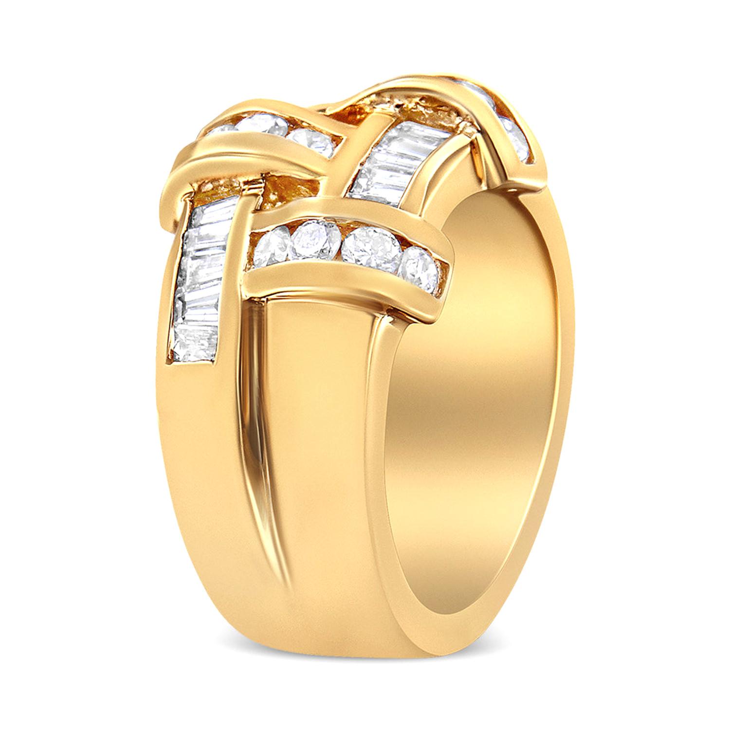 Women's or Men's Diamond Wide Cocktail Ring Baguette and Round Cut 1.68 Carats 14K Yellow Gold For Sale