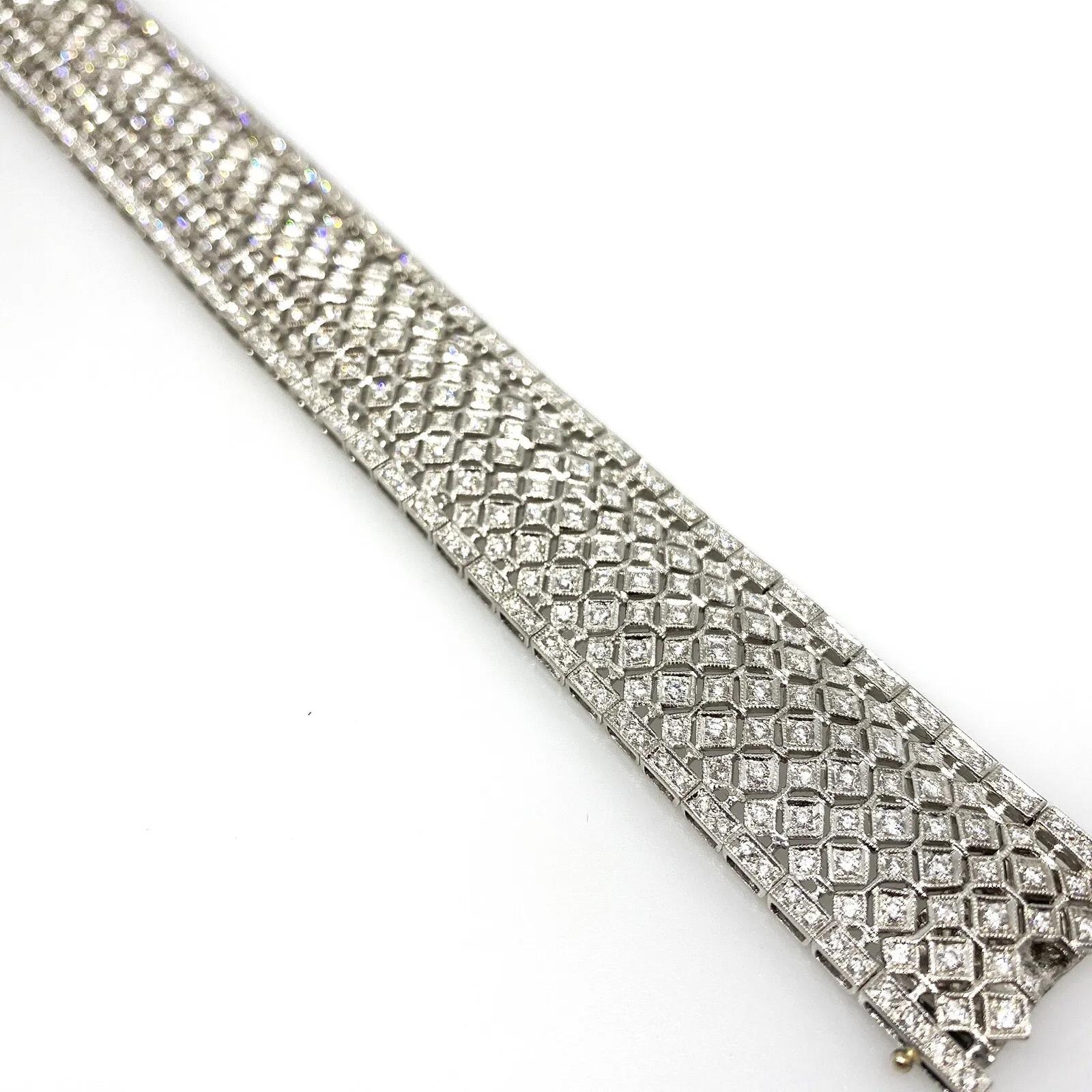 Diamond Wide Filigree Bracelet with 7.00 Carat Total Weight in Platinum In Excellent Condition For Sale In La Jolla, CA