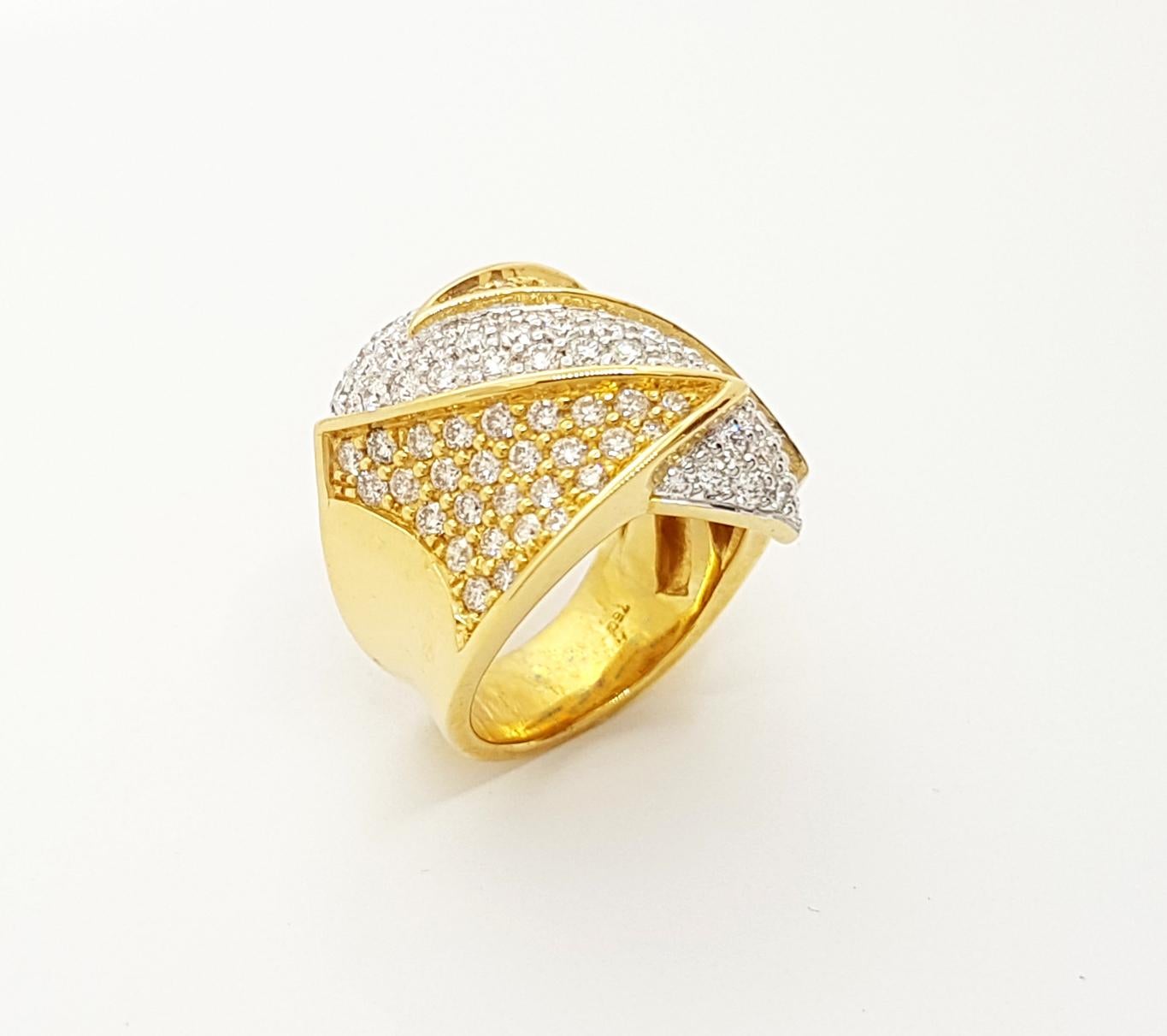 Diamond with Brown Diamond Ring set in 18K Gold Settings For Sale 2