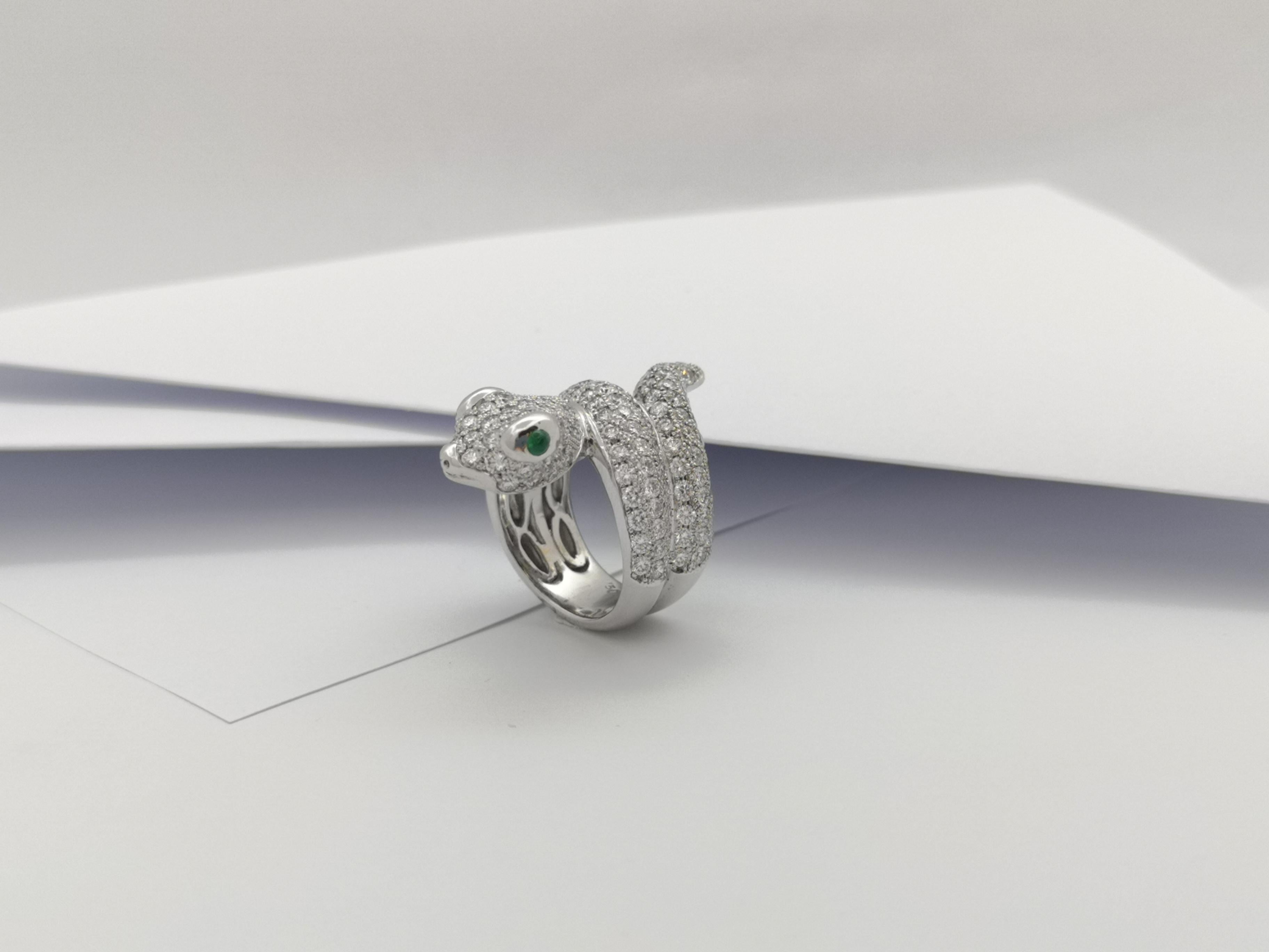 Diamond with Cabochon Emerald Snake Ring set in 18K White Gold Settings For Sale 6