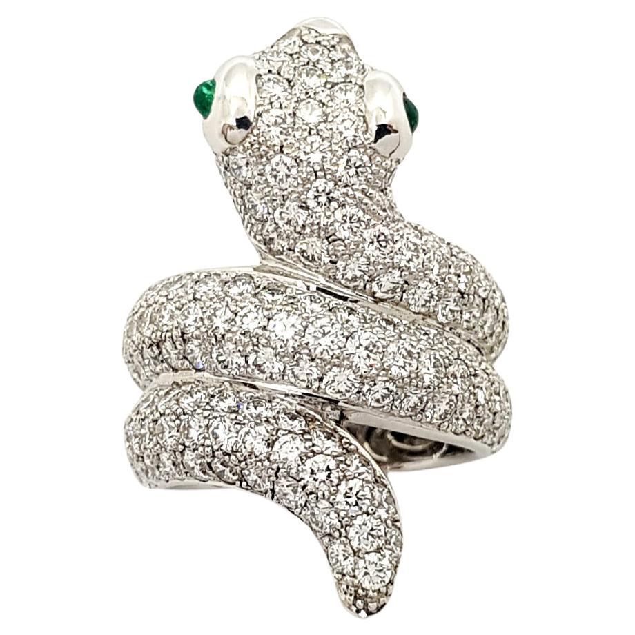 Diamond with Cabochon Emerald Snake Ring set in 18K White Gold Settings For Sale