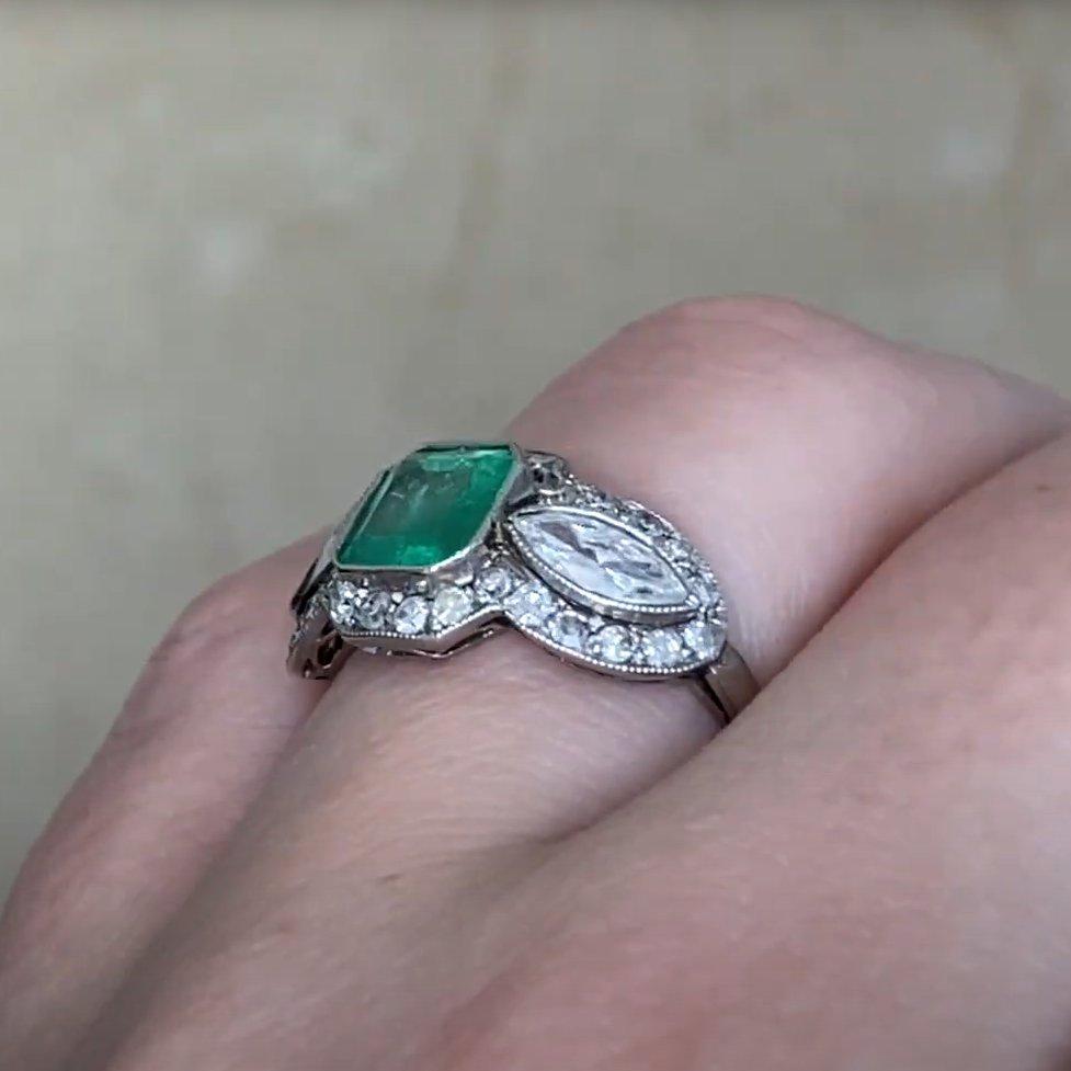 Diamond With Emerald, Mid-Century Era (Approx. 1-Carats) Halo Ring, Platinum In Excellent Condition For Sale In New York, NY