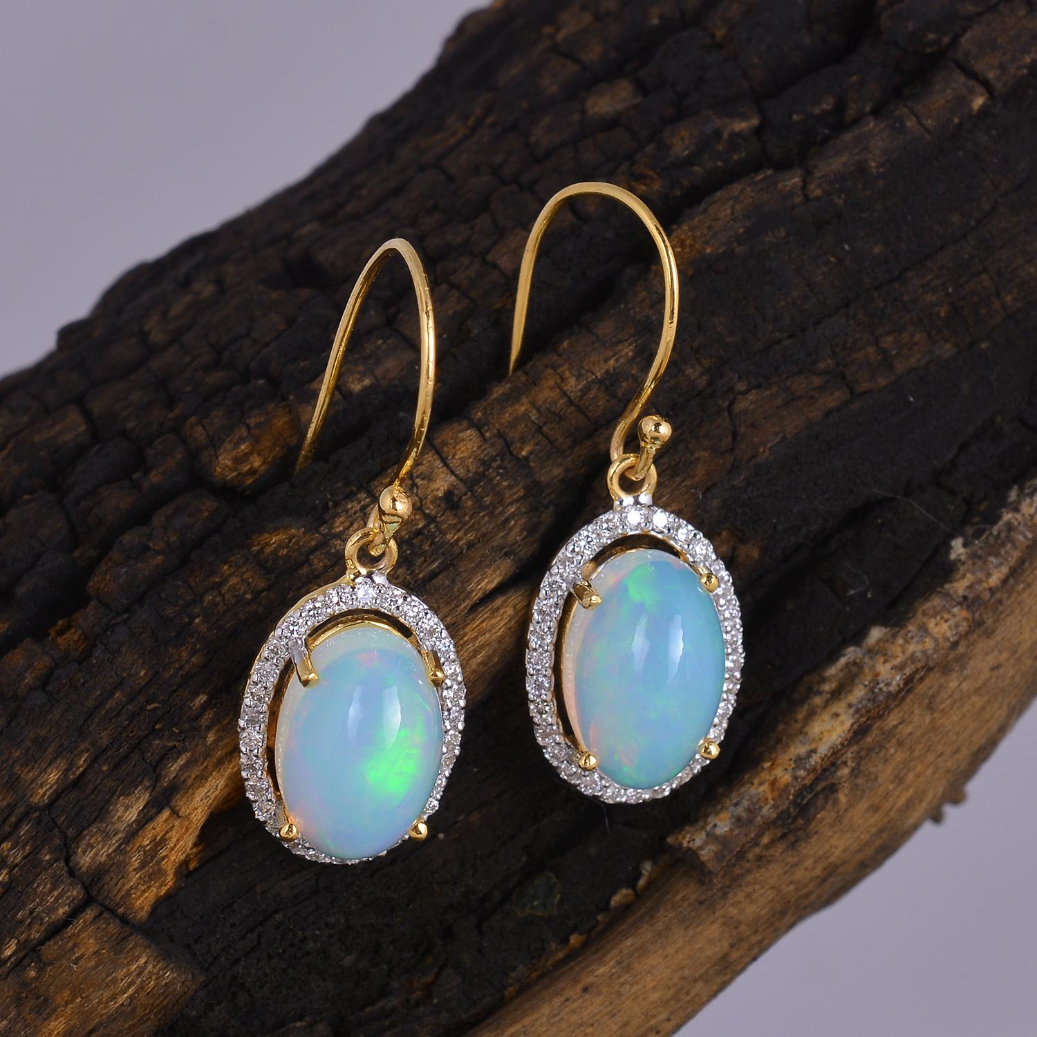 18k gold 0.43cts Diamond with 5.35cts Opal Earring In New Condition In jaipur, IN