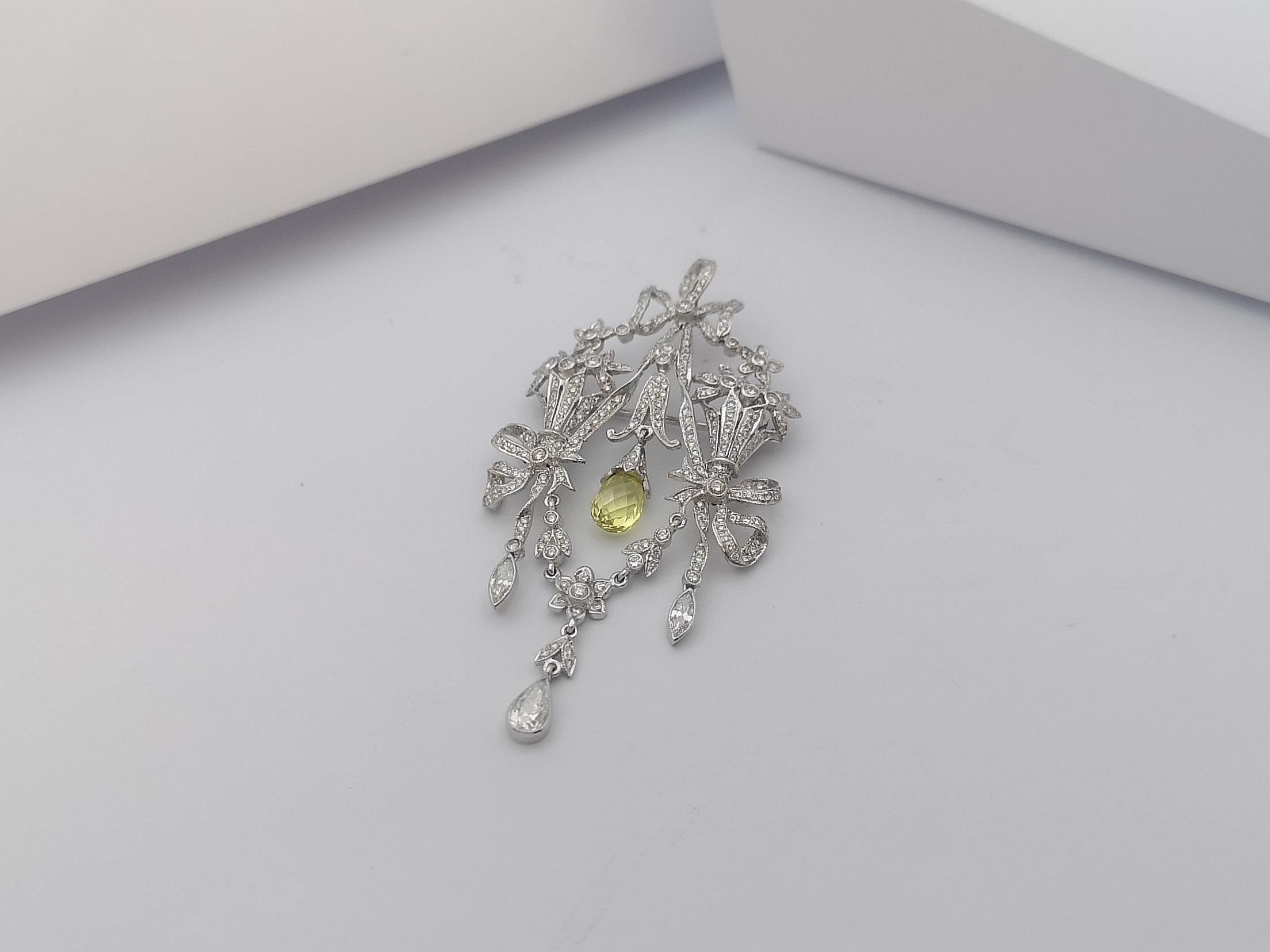 Diamond with Yellow Sapphire Brooch/Pendant Set in 18 Karat White Gold Settings In New Condition For Sale In Bangkok, TH