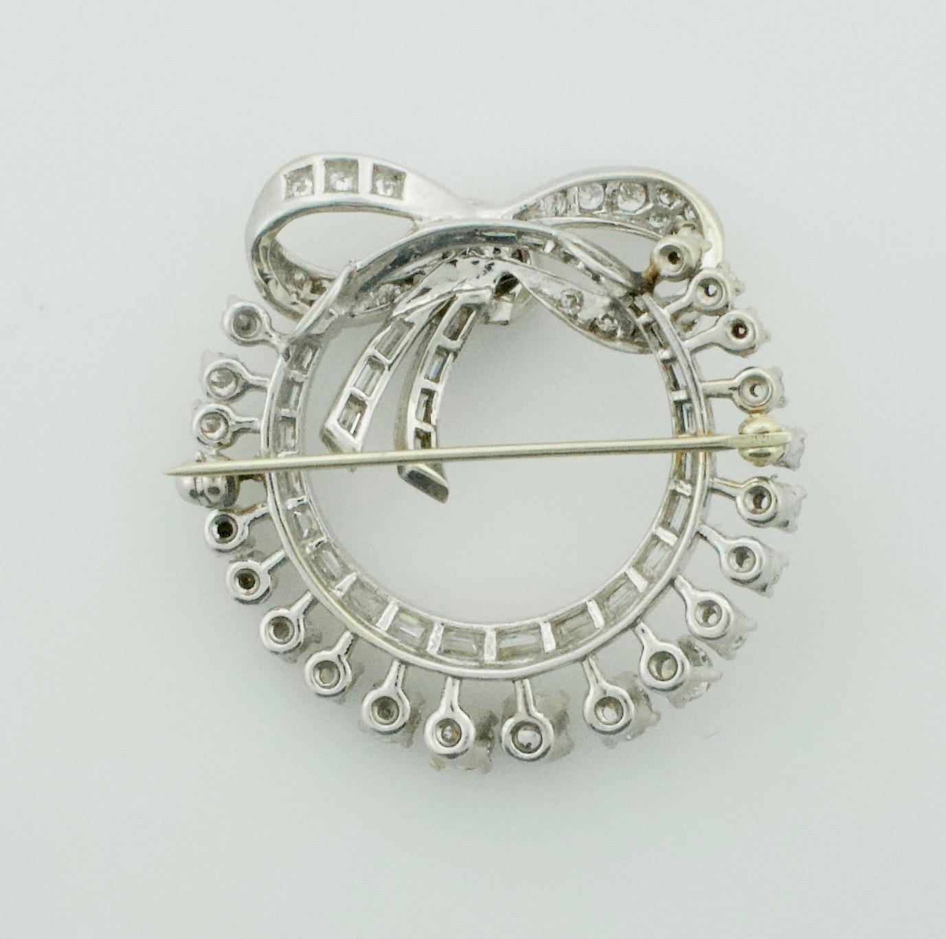 Baguette Cut Diamond Wreath Brooch- Necklace, circa 1940s 4.10 Carat in White Gold For Sale