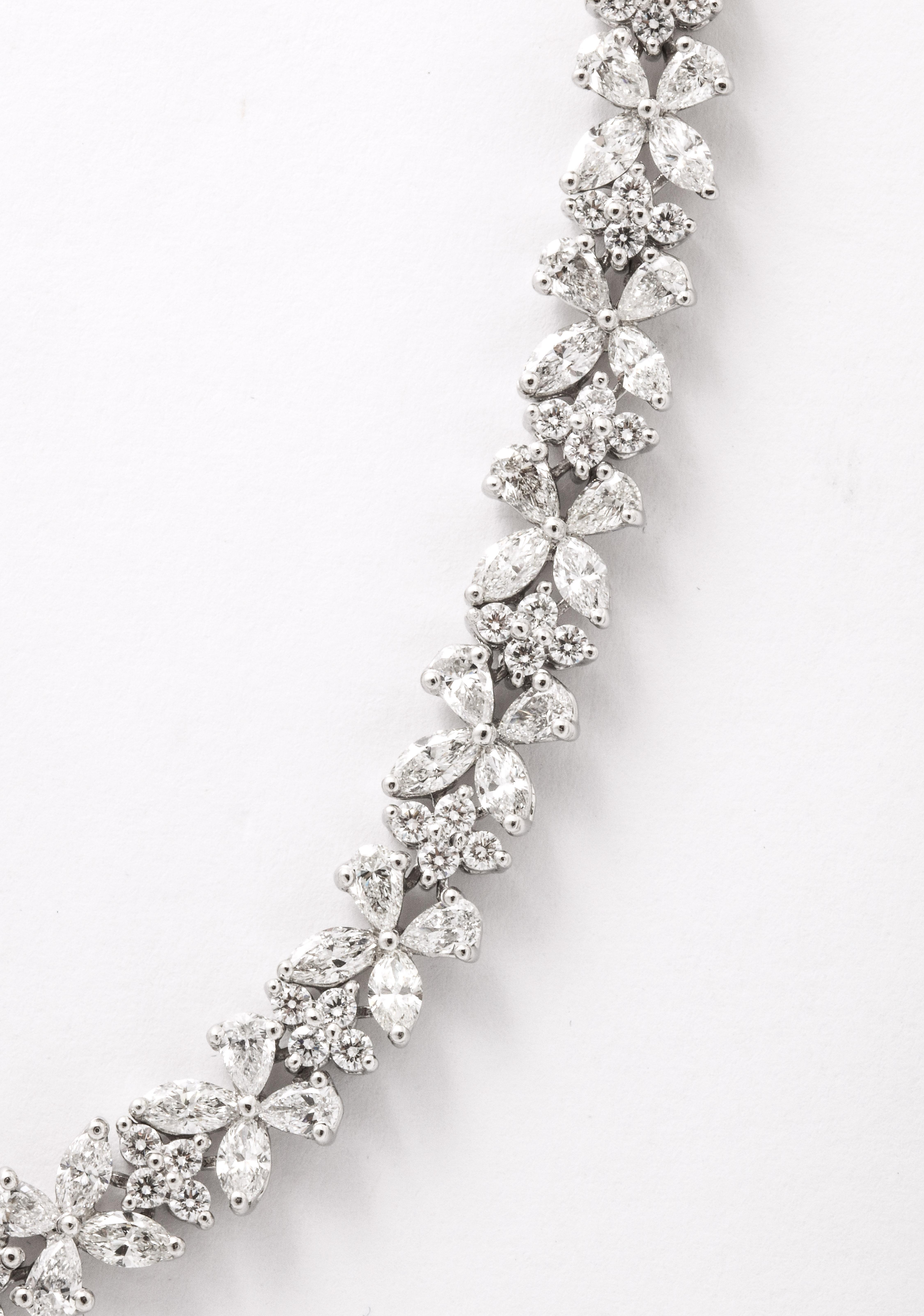 Pear Cut Diamond Wreath Necklace For Sale