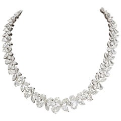 Diamond Wreath Necklace