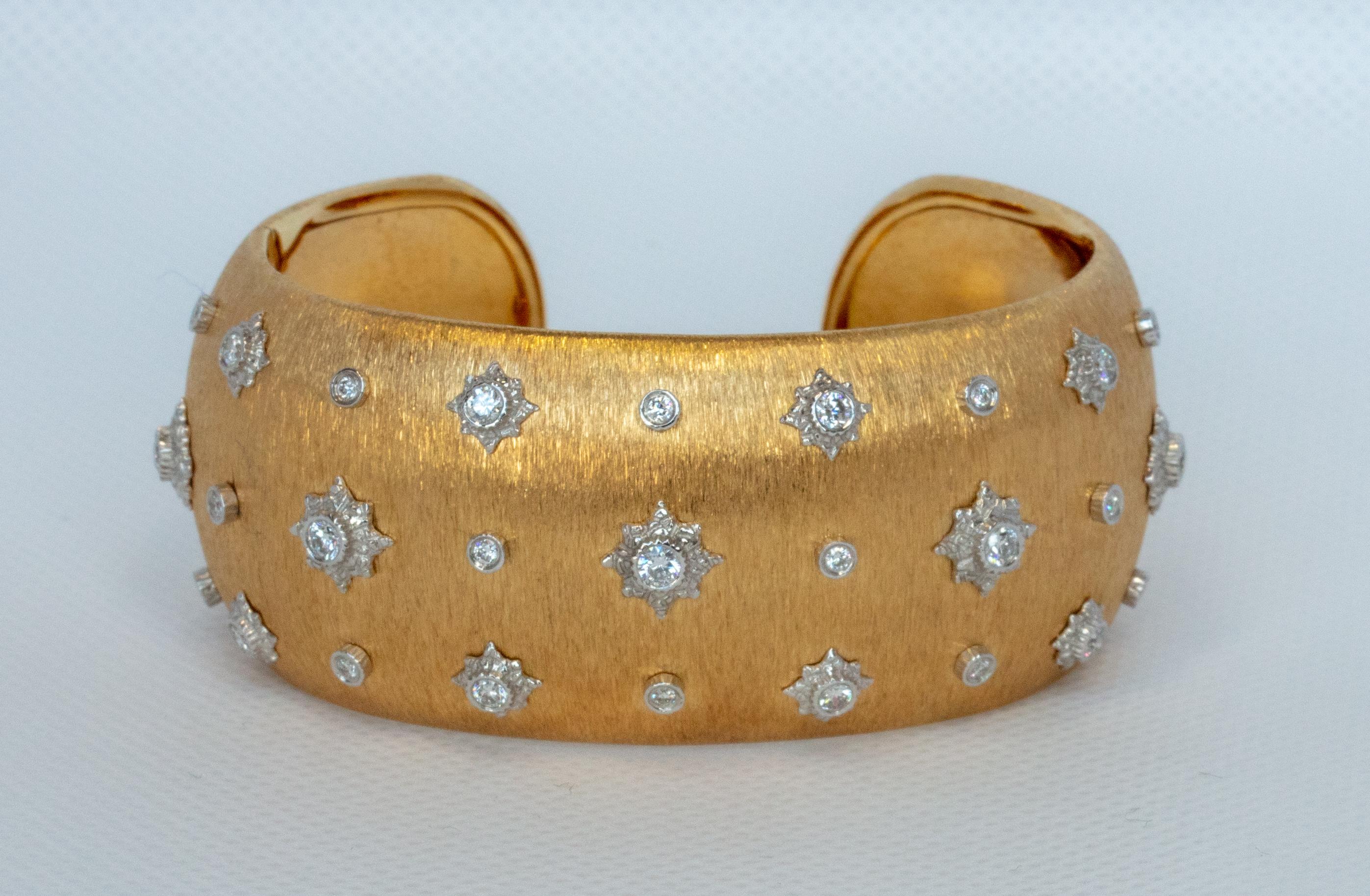 Diamant-Gelb- und Weißgold 18K Link Modern Armband in Florentine Finish, groß 1