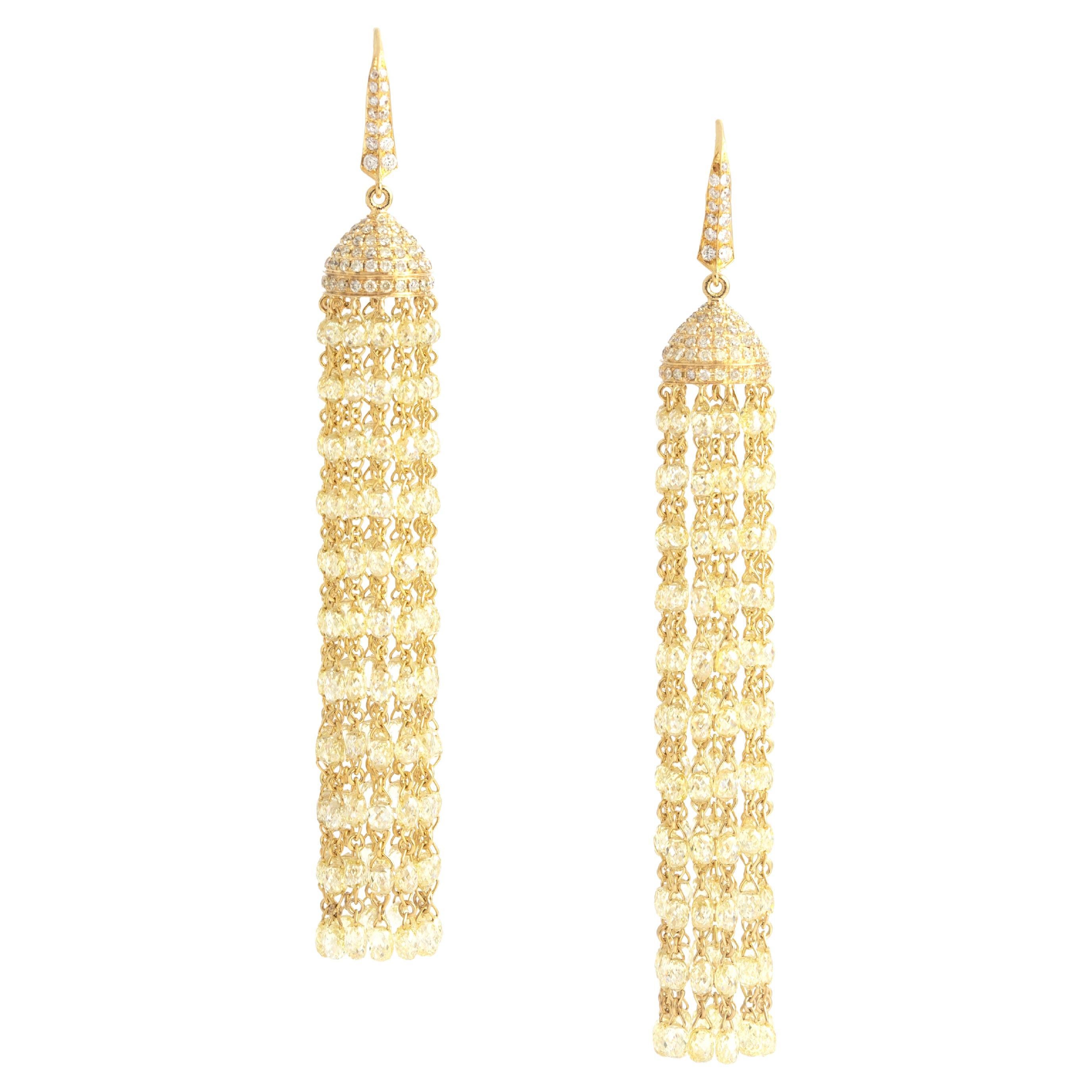 Boucles d'oreilles chandelier en or jaune 18K avec diamants en vente