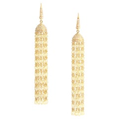 Boucles d'oreilles chandelier en or jaune 18K avec diamants