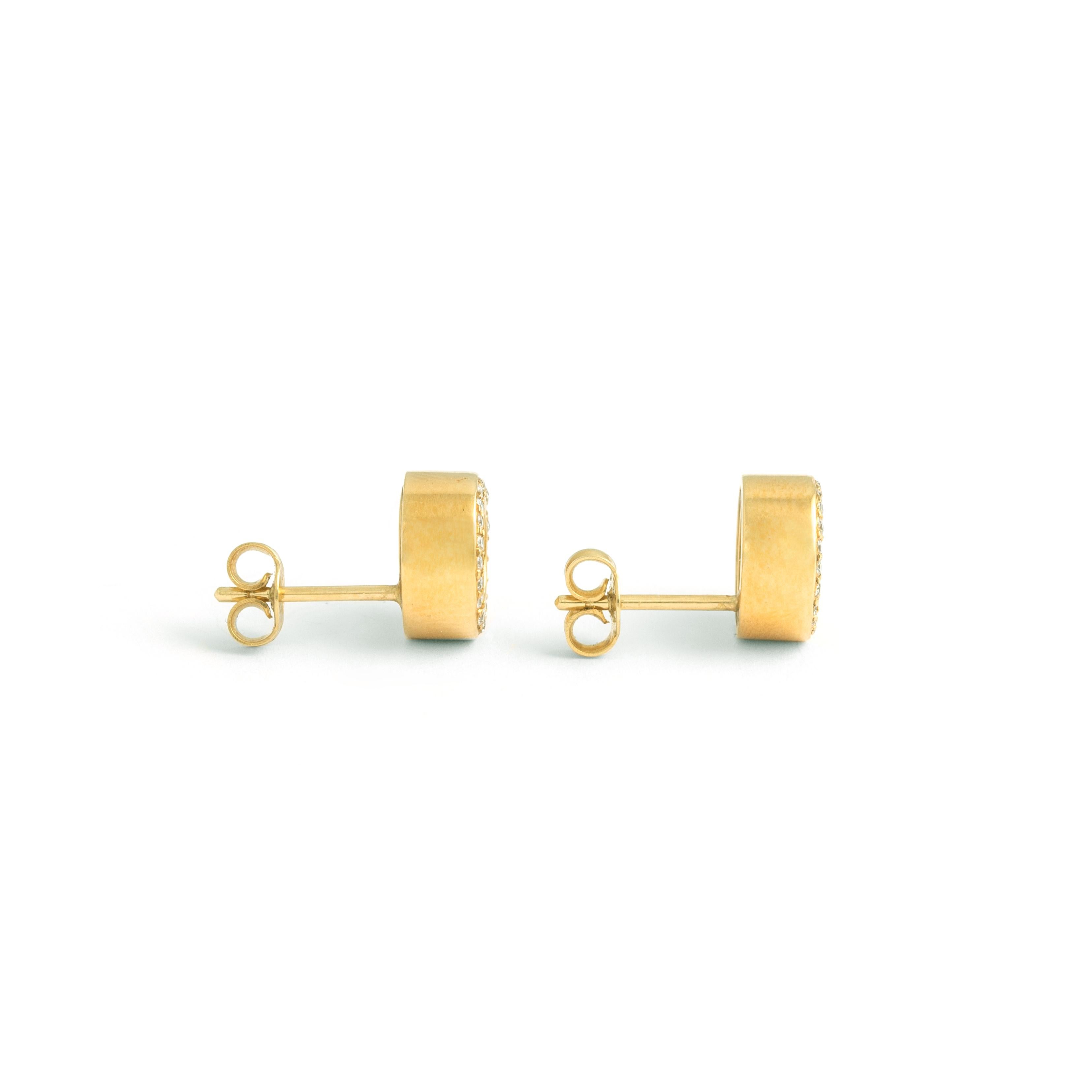 Diamond Yellow Gold 18K Earrings In Good Condition For Sale In Geneva, CH