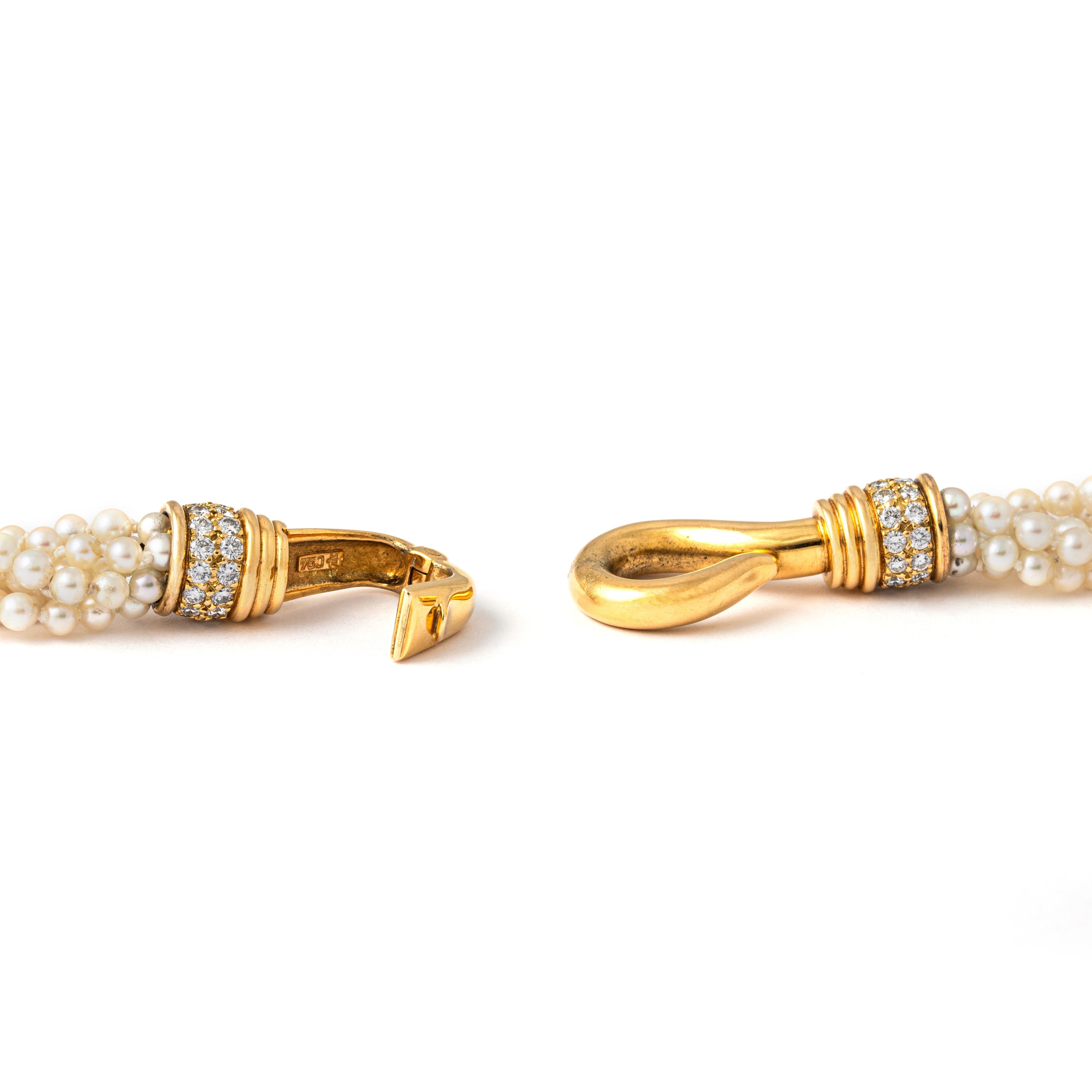 Diamant-Halskette aus Gelbgold mit 18 Karat Perlen (Rundschliff) im Angebot