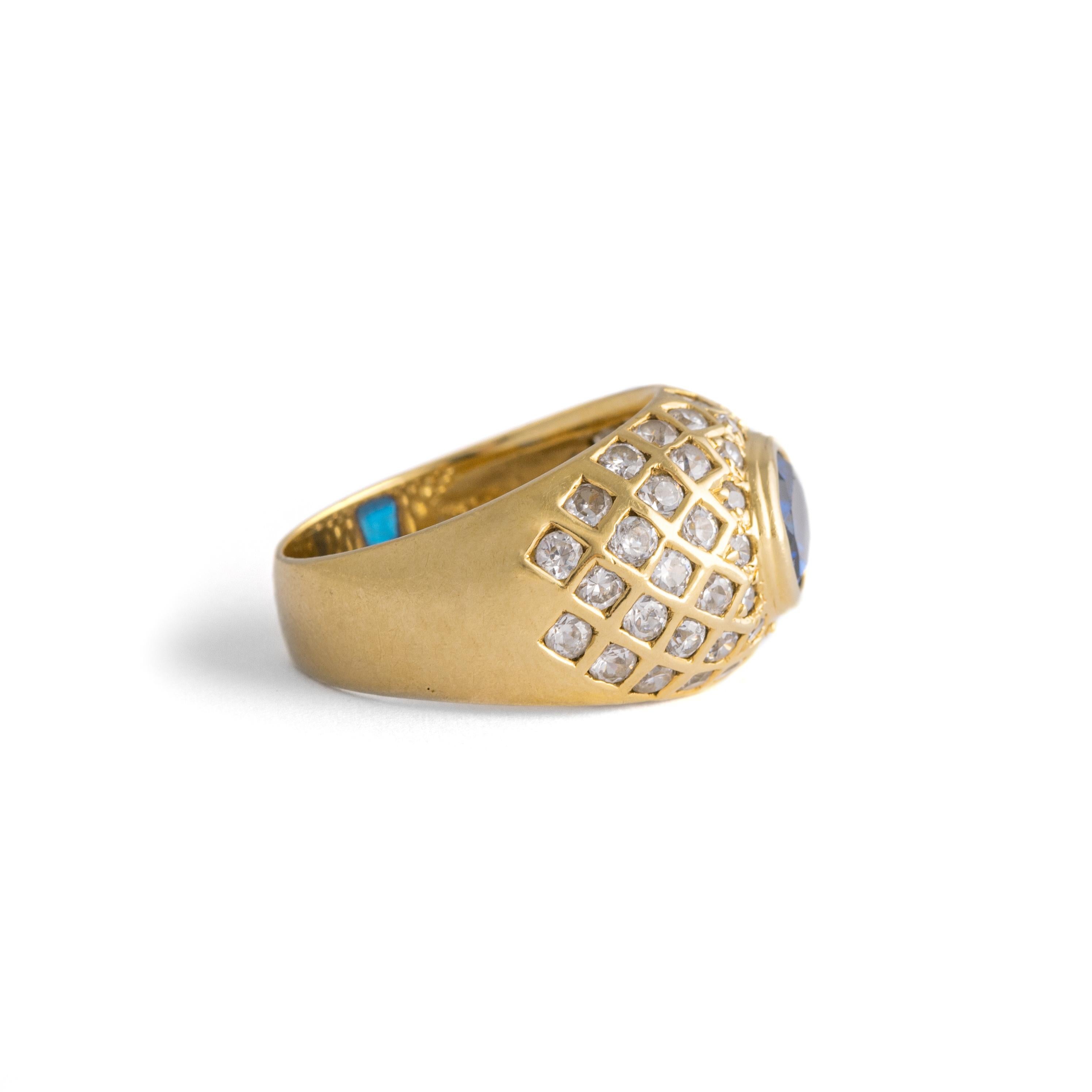 Diamond Yellow Gold 18K Ring In Good Condition For Sale In Geneva, CH