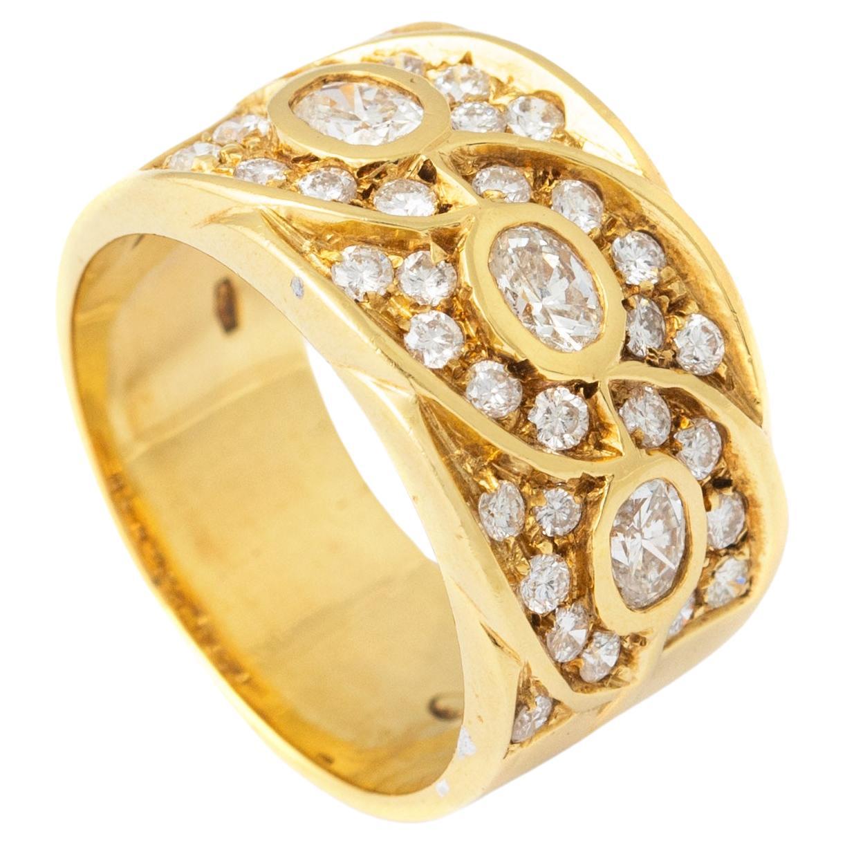 Diamond Yellow Gold 18K Ring For Sale