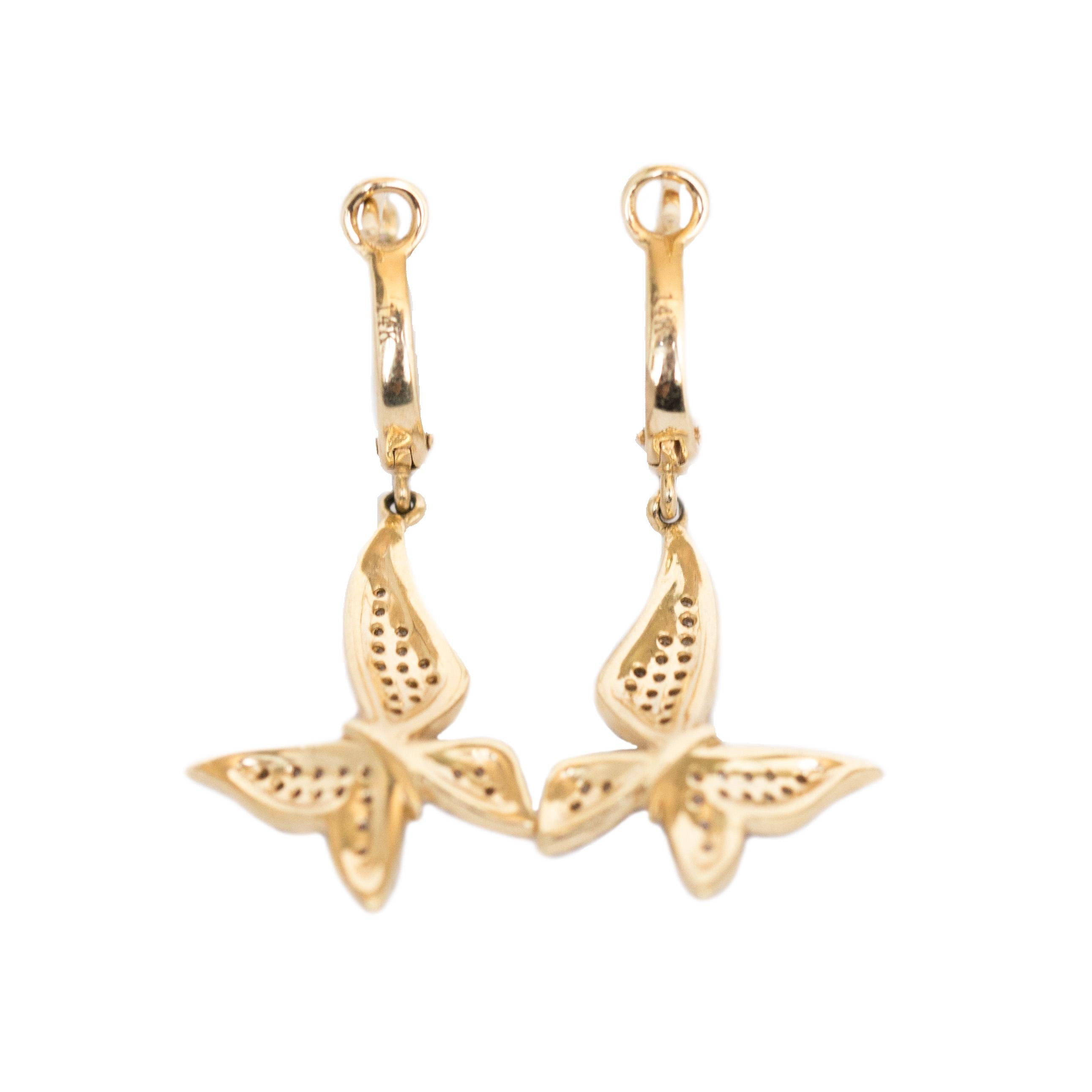 Women's or Men's Diamond Yellow Gold Earring For Sale