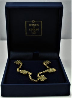 Diamond Pendant Necklace Flower for Diamonds in the Sky Collection