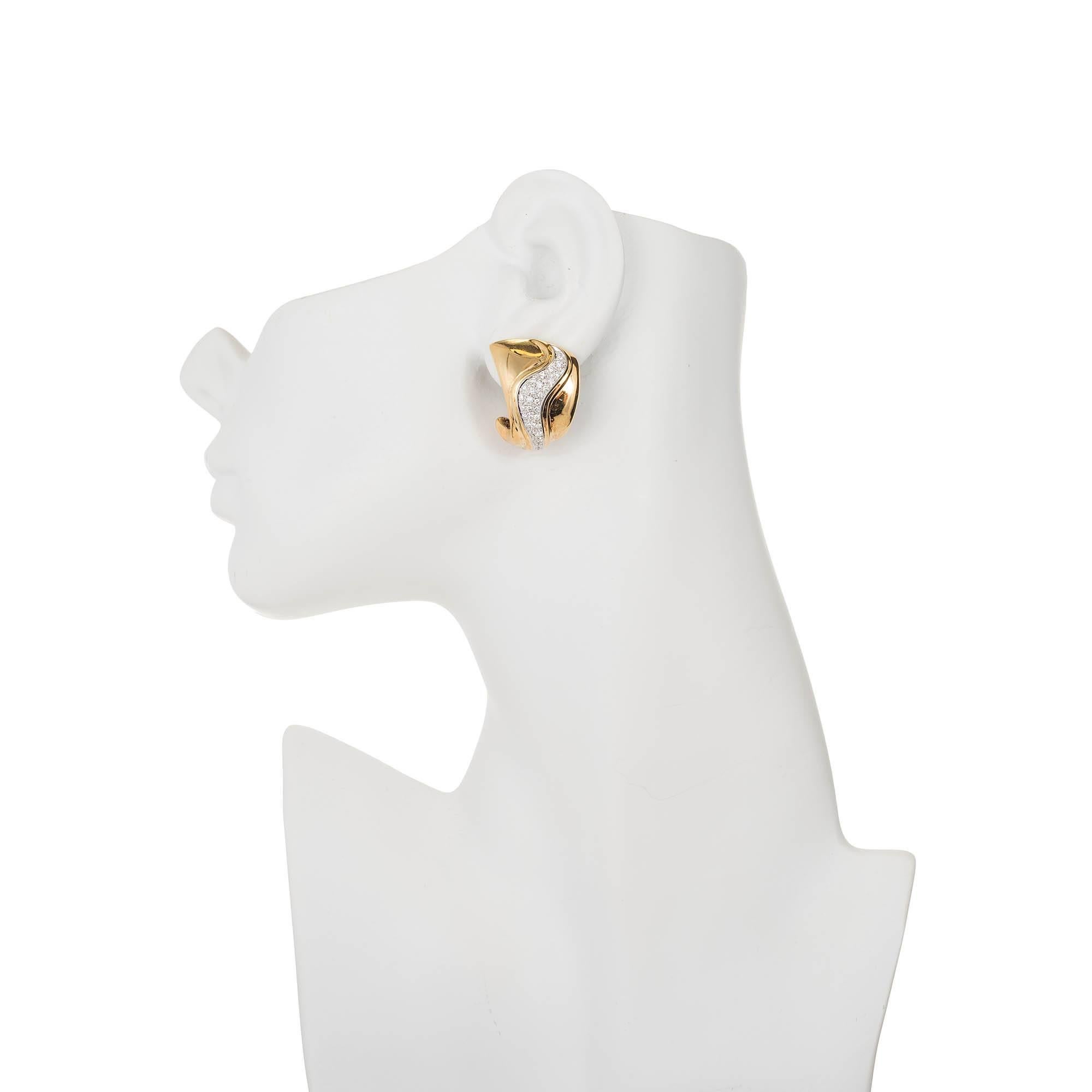 1.00 Carat Diamond Yellow Gold Swirl Earrings For Sale 1