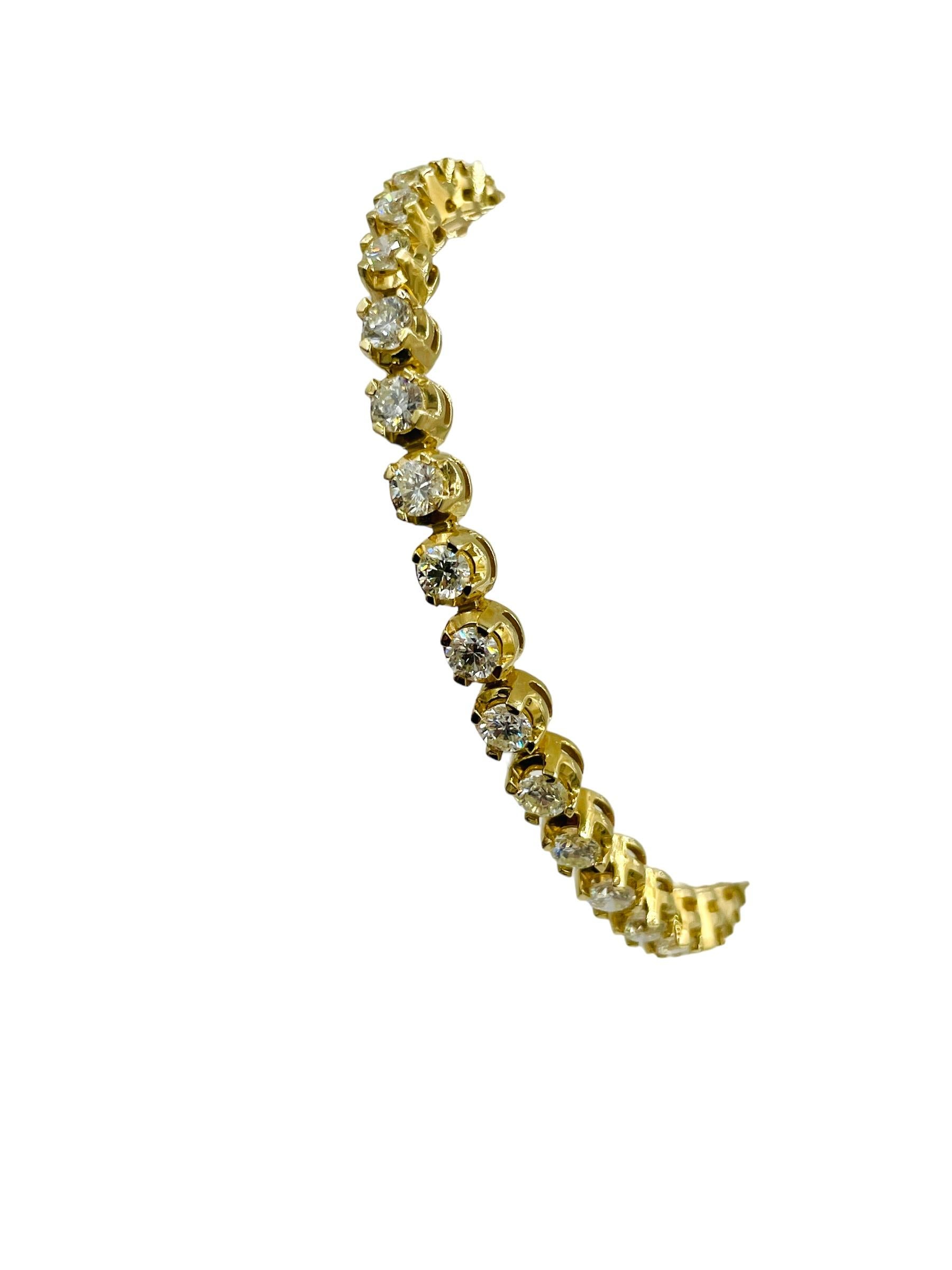 Contemporary Diamond Yellow Gold Tennis Bracelet 6 1/2 Inches Long For Sale