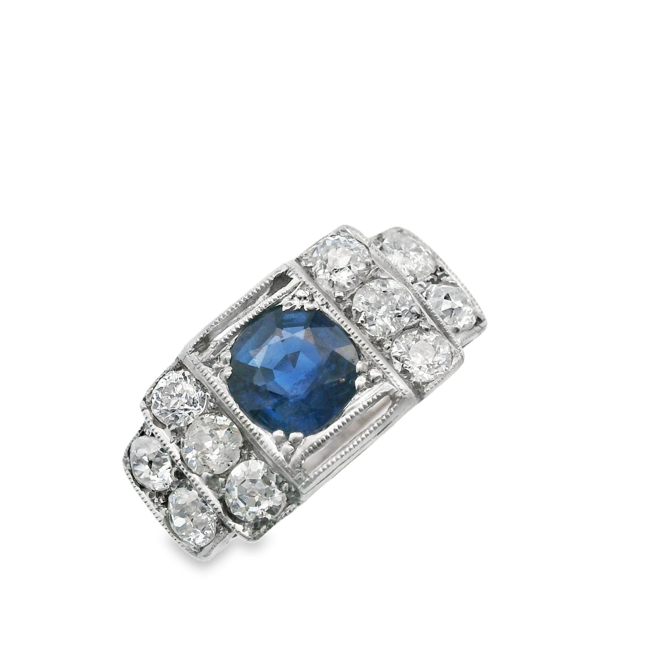 Platinum 14k Yellow Gold Sapphire and Diamond Ring For Sale 2