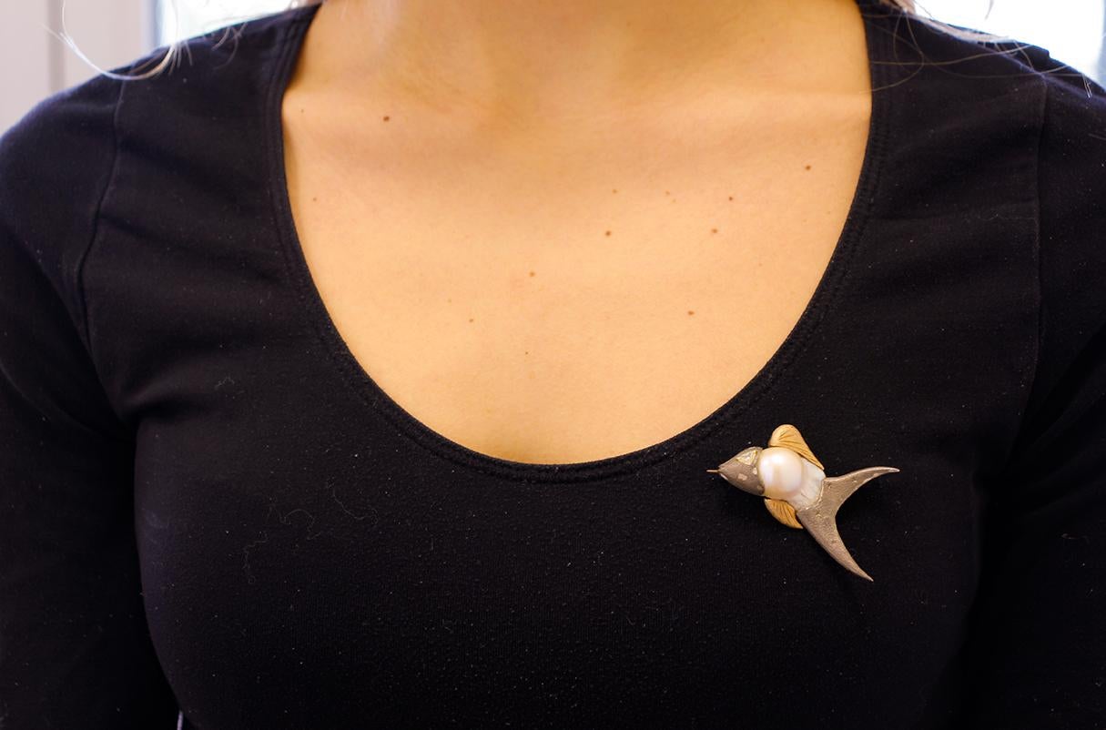 Diamond, Baroque Pearl 9 Karat Rose Gold and Silver Fish Brooch/Pendant Necklace For Sale 1