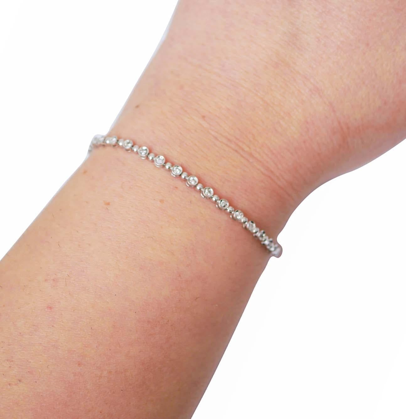 Diamonds, 14 Karat White Gold Bracelet. In Good Condition For Sale In Marcianise, Marcianise (CE)