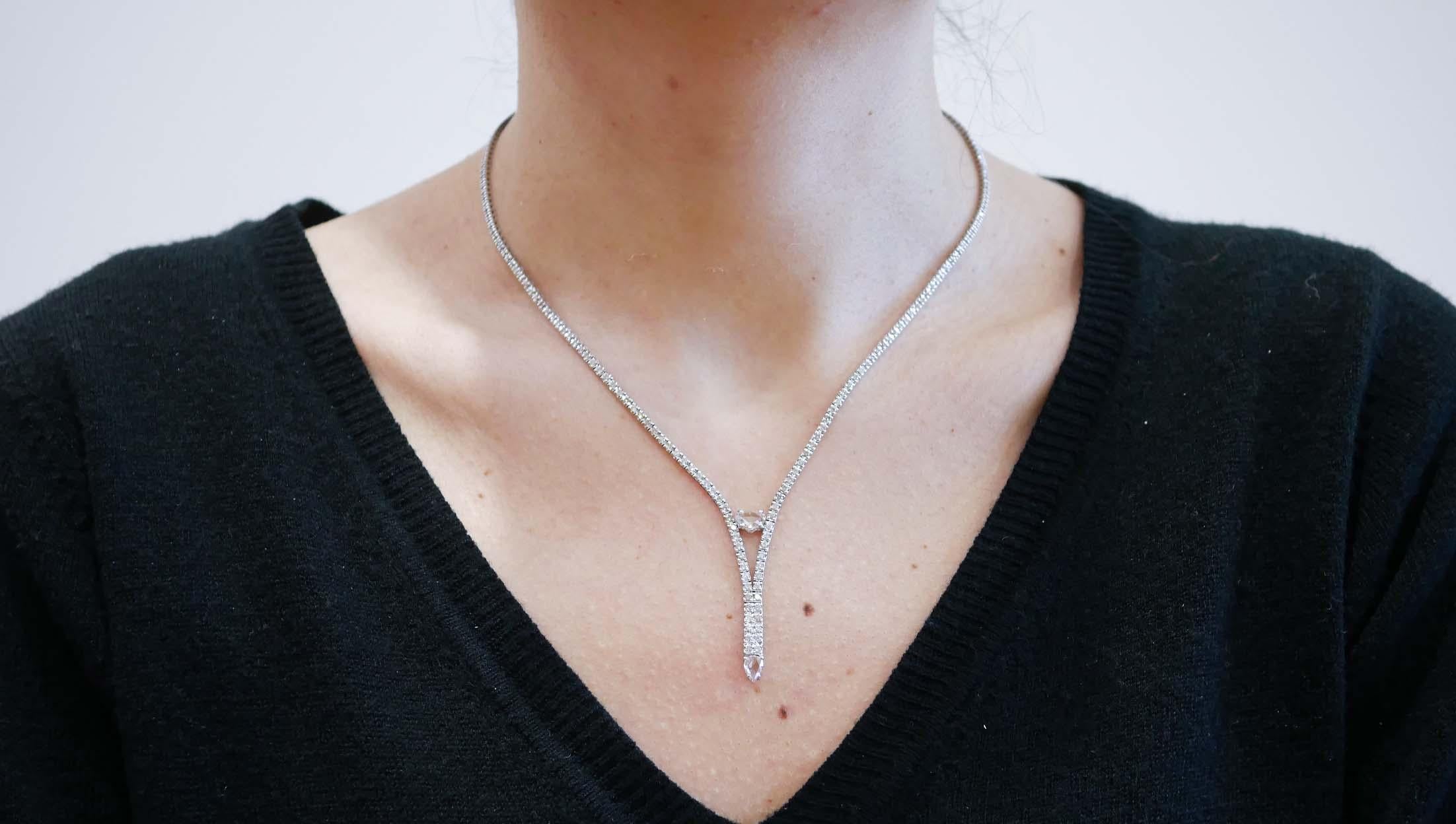 Diamanten, Tennis-Halskette aus 14 Karat Weißgold. (Gemischter Schliff) im Angebot