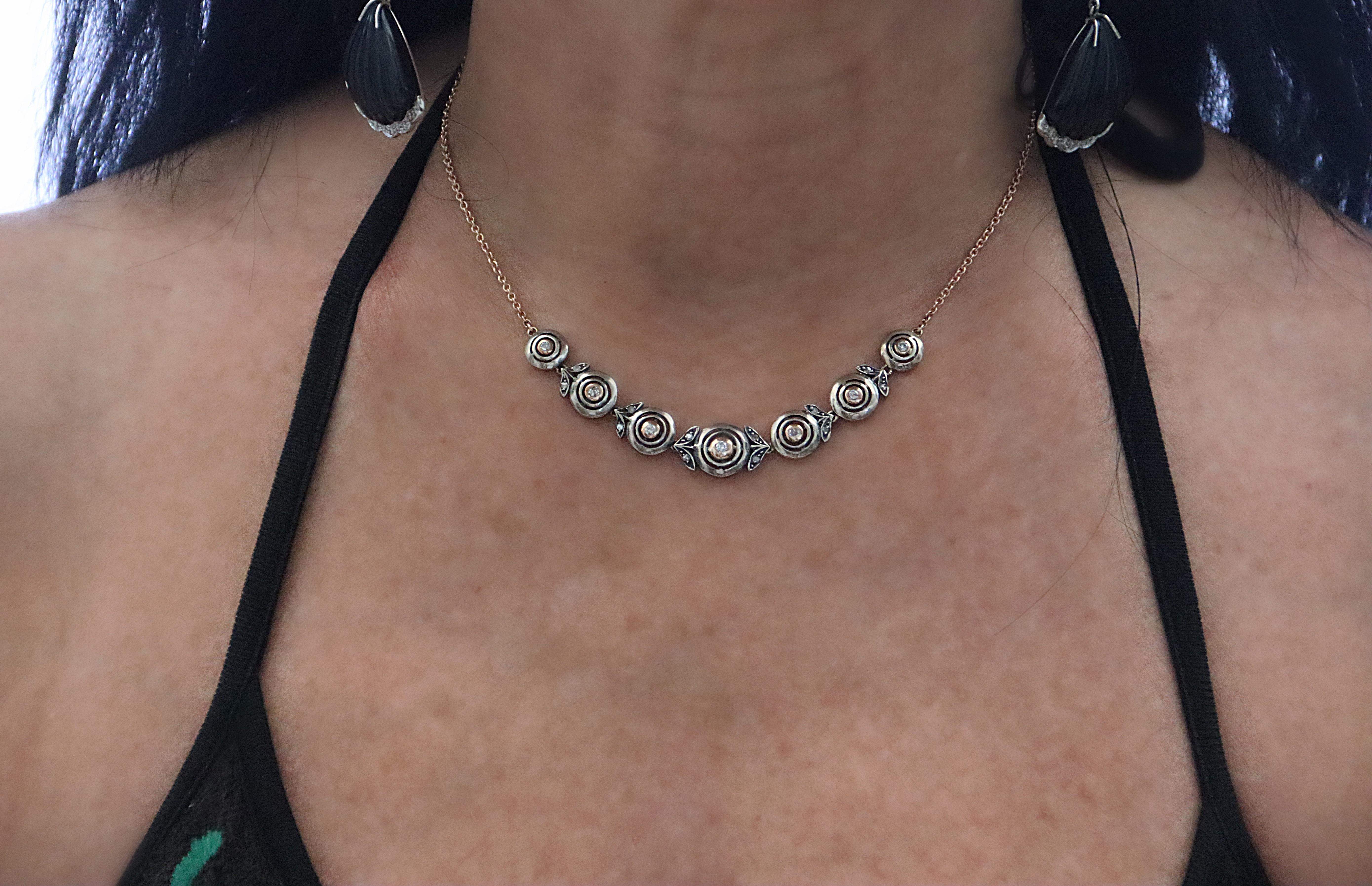 Choker-Halskette mit Diamanten aus 14 Karat Gelbgold Damen im Angebot