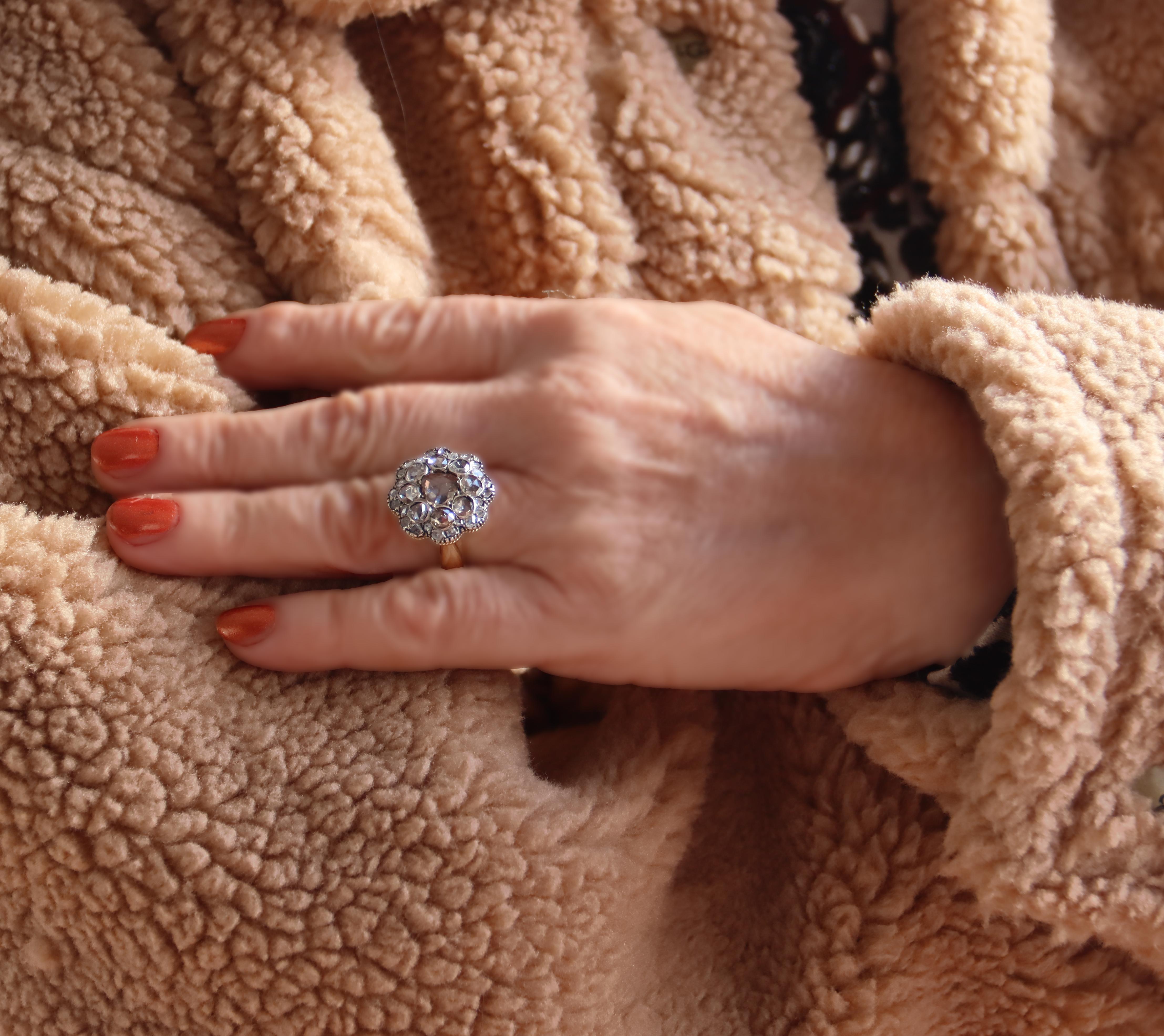 Women's Diamonds 14 Karat Yellow Gold Cocktail Ring For Sale