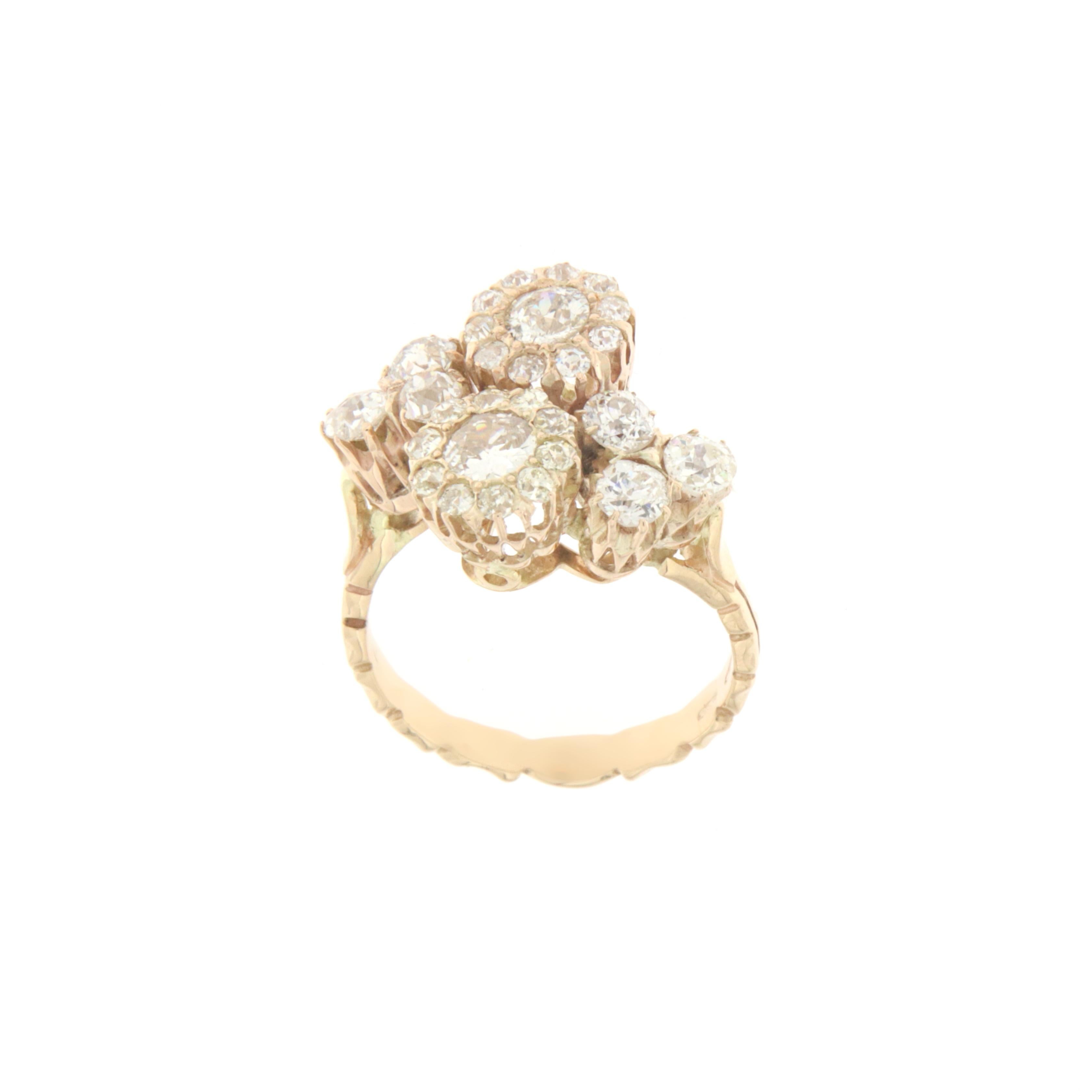 14 karat yellow gold cocktail ring. Handmade by our artisans composed with diamonds
the ring recalls the vintage and period style.
A splendid jewel that can be displayed at any time of the day, a jewel that a woman cannot miss.

Ring Total Weight