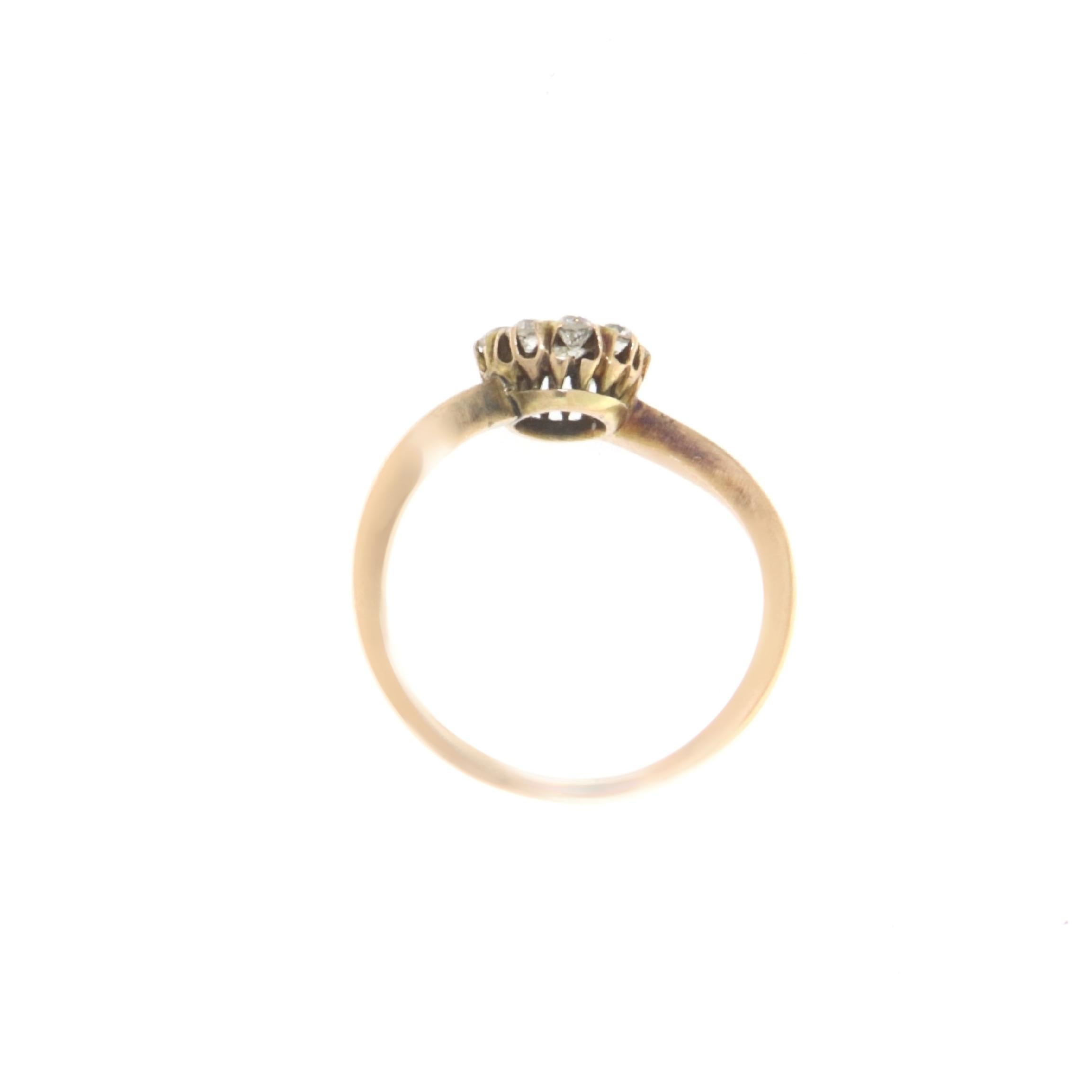 Women's Diamonds 14 Karat Yellow Gold Cocktail Ring For Sale