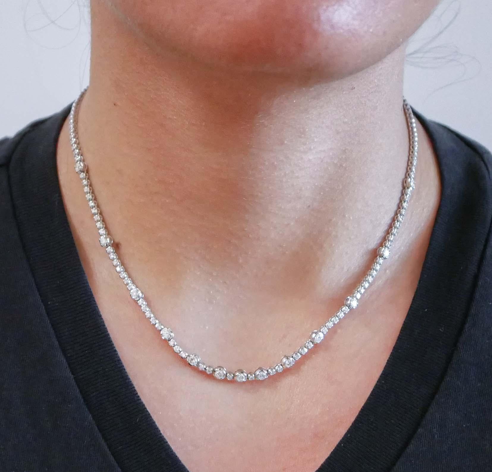 Diamonds, 18 Kara White Gold Tennis Necklace. In New Condition For Sale In Marcianise, Marcianise (CE)