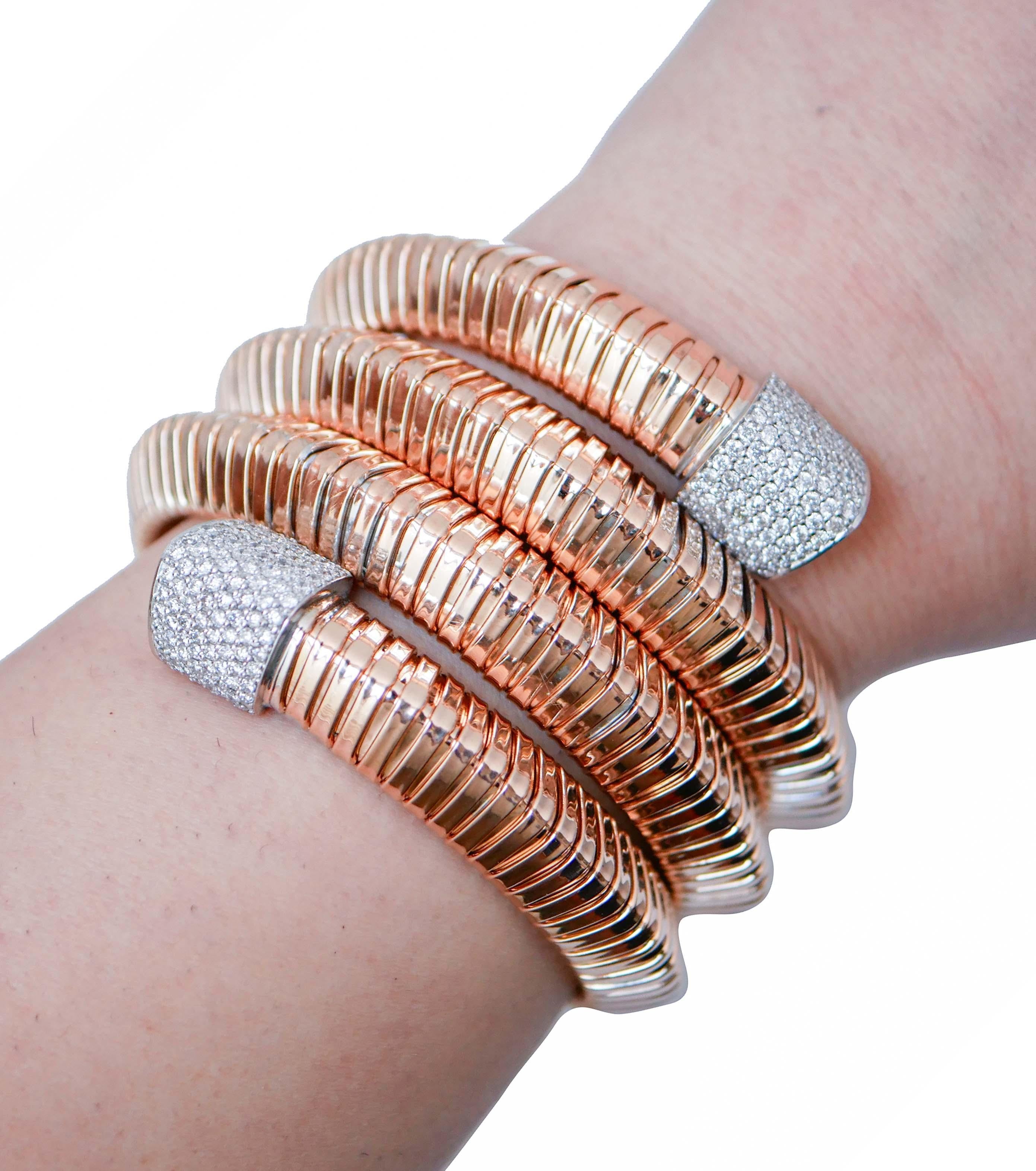 Diamonds, 18 Karat Rose Gold and White Gold Tubogas Bracelet. In Good Condition For Sale In Marcianise, Marcianise (CE)