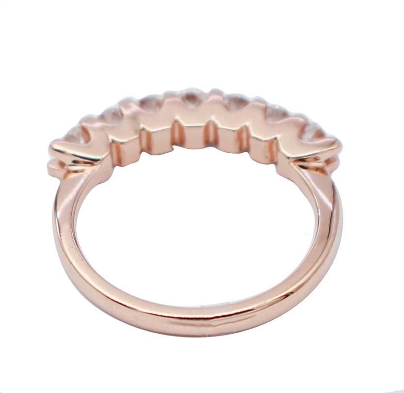 Modern Diamonds, 18 Karat Rose Gold Engagement Ring For Sale
