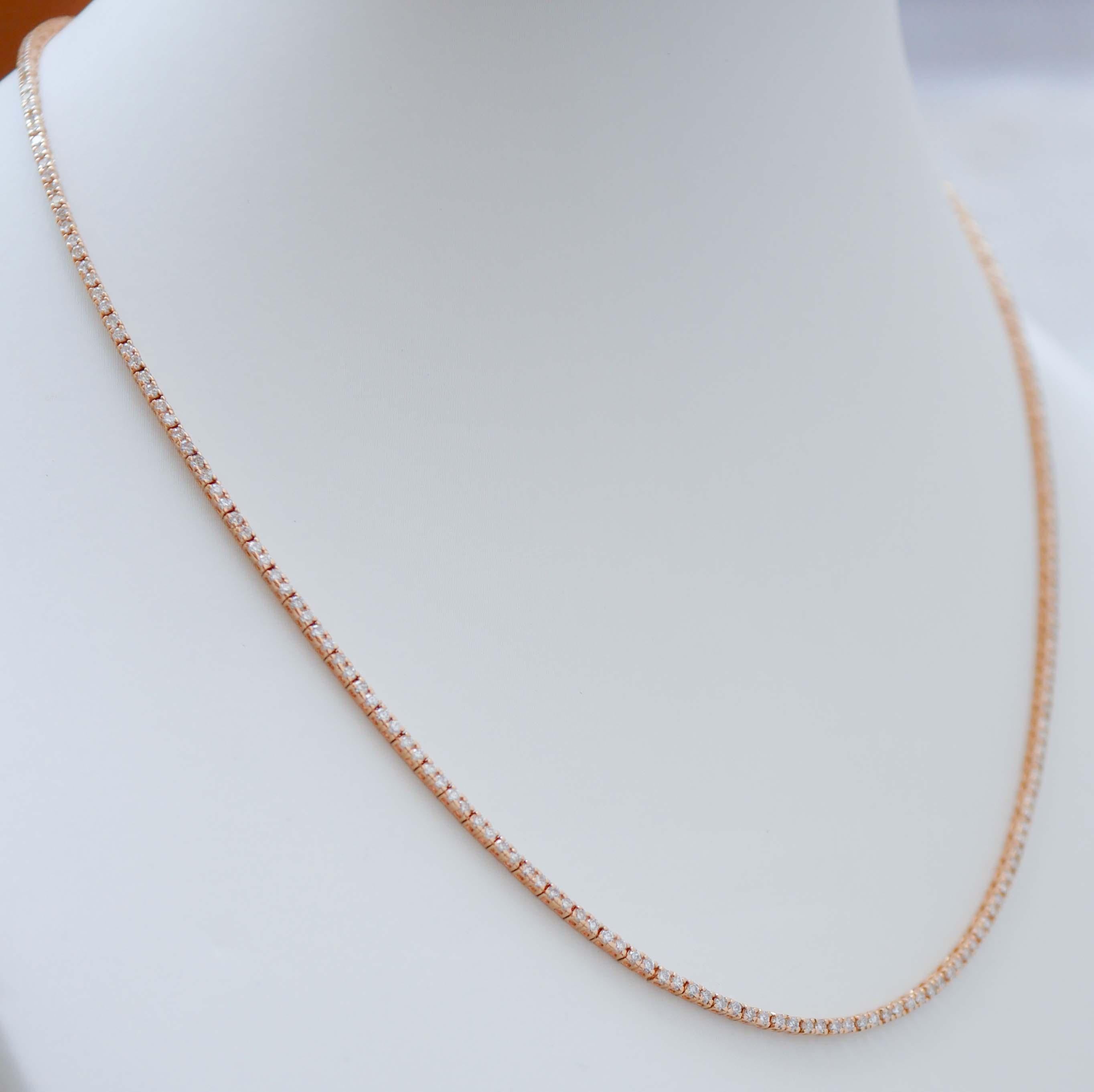 Elegant tennis necklace in 18 kt rose gold structusre studded with diamonds.
Diamonds  3.19
Total Weight 11.20 gr
RF G    RAGO
RK.GIGG80

For any informations, feel free to contact the seller through the message center.

